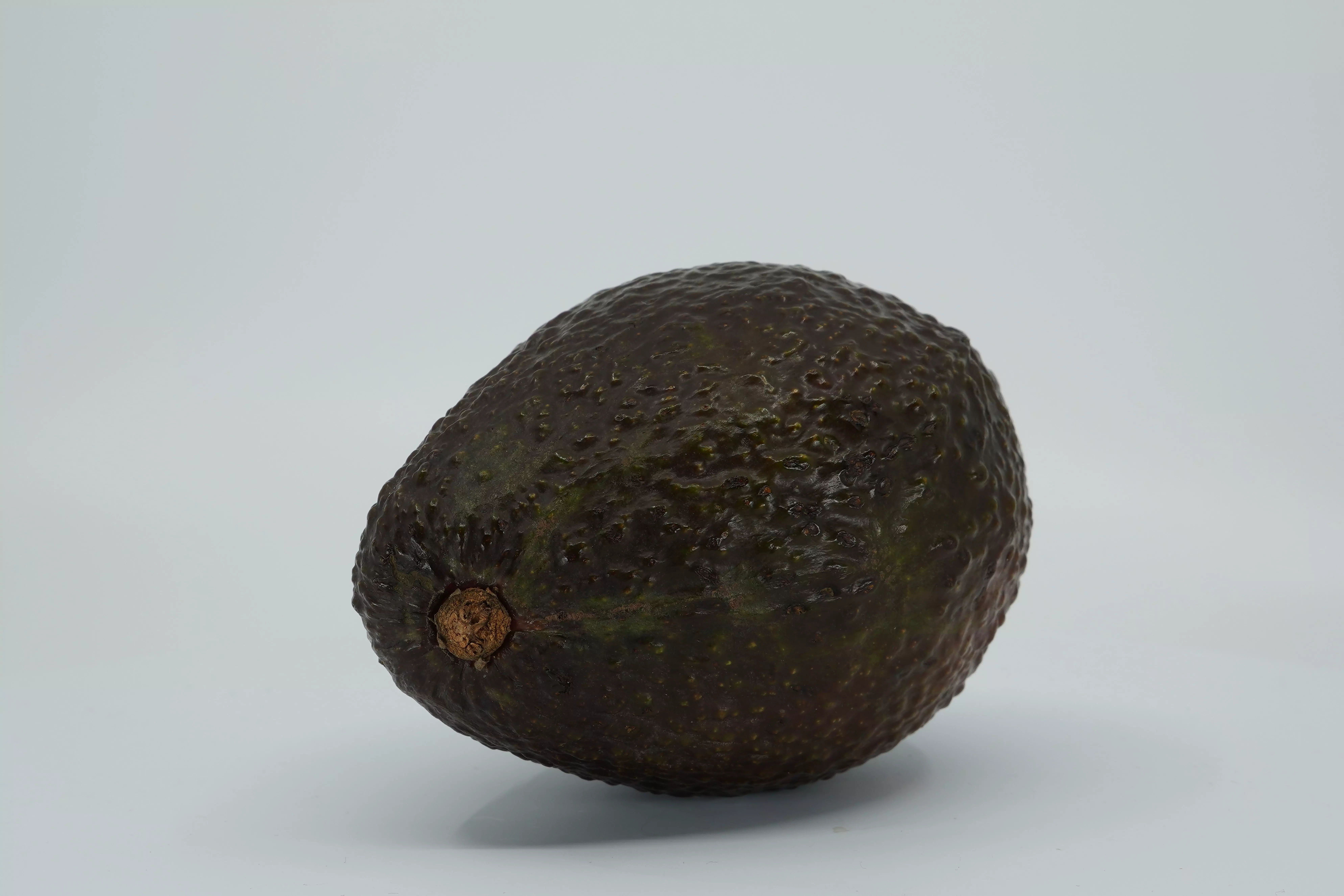 Realistic - Avocado Low-poly 3D model_0