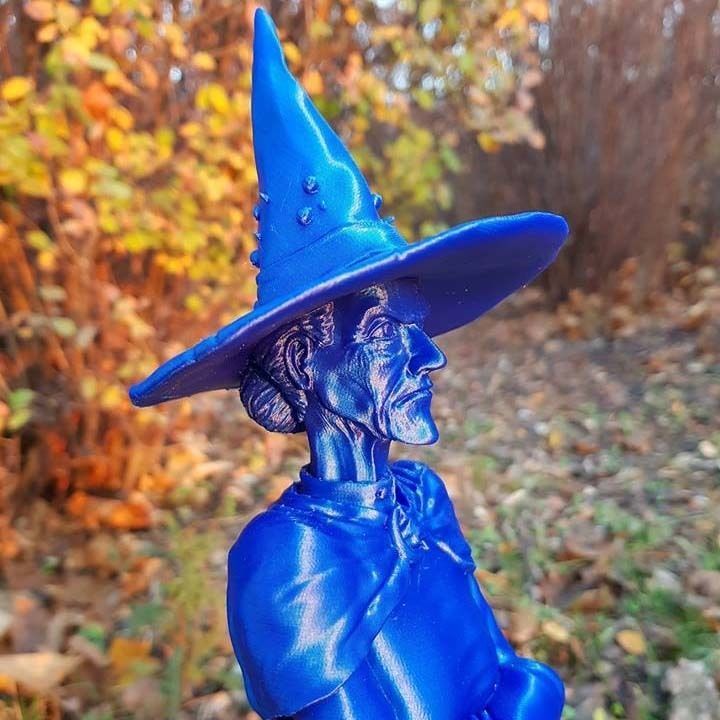 Granny Weatherwax - Discworld - 3D print ready 3D print model_4