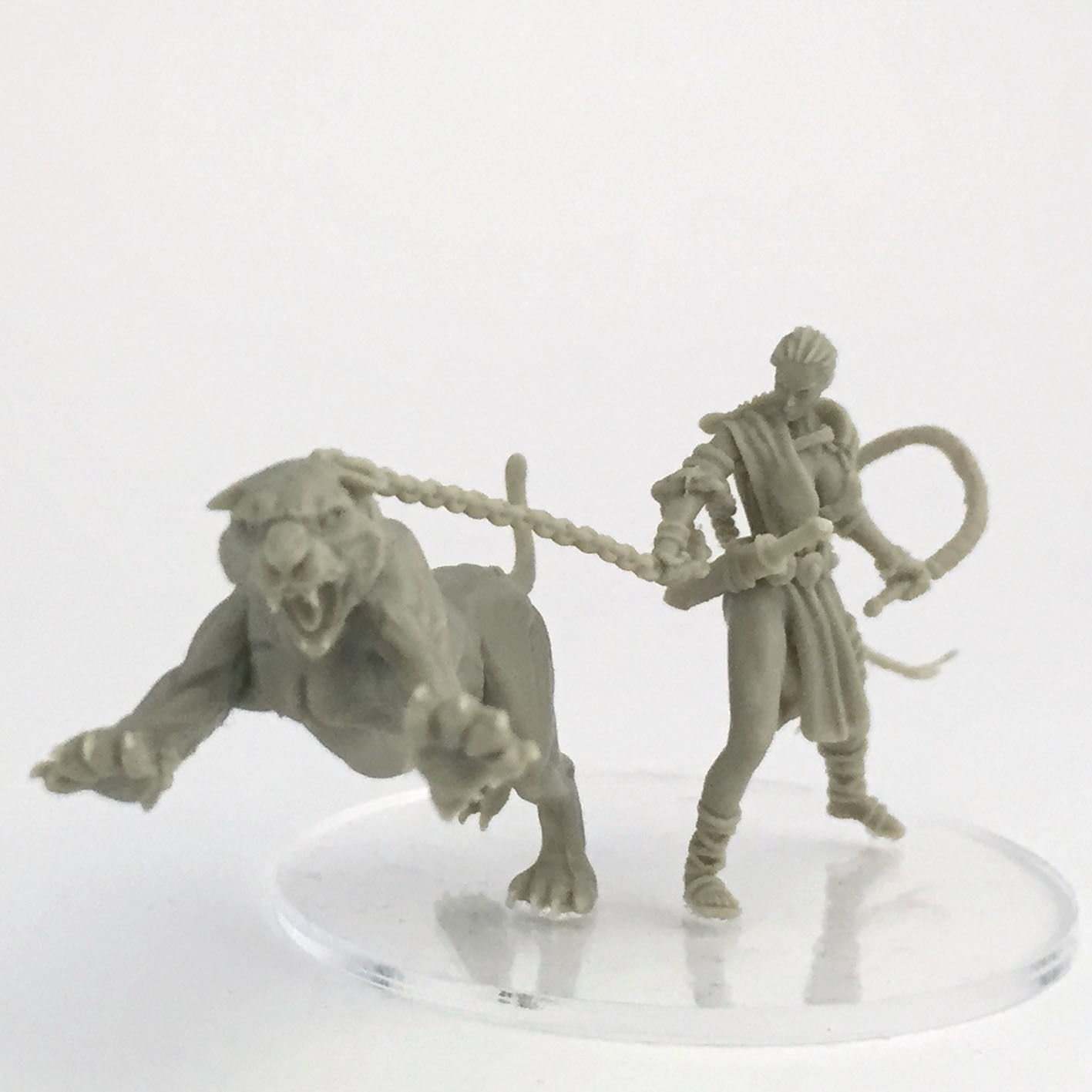 Lioness handler 35mm scale 3D print model_5