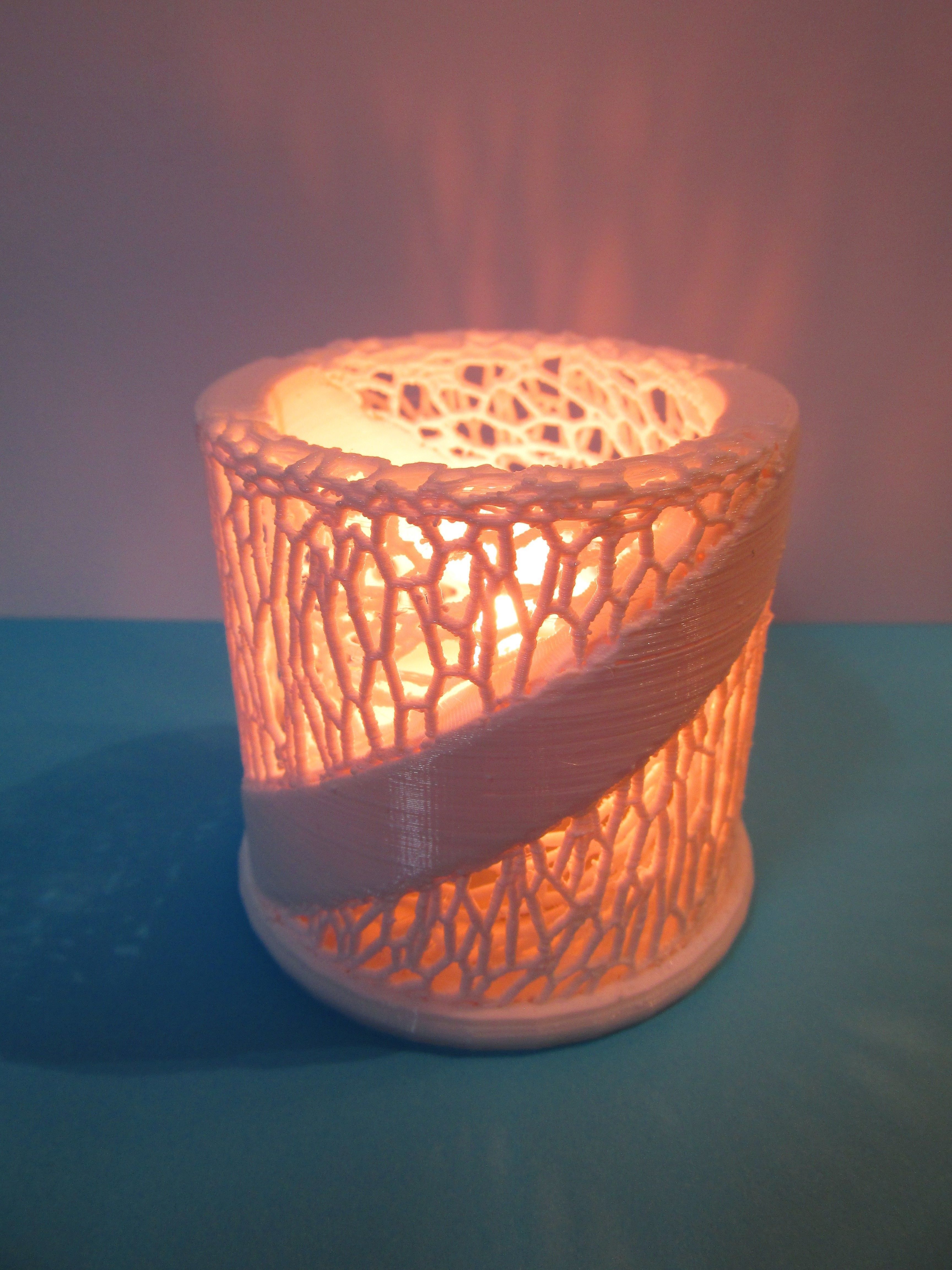 Cylindrical Twisty Candle Light Stand Tealight with Voronoi 3D print model_4