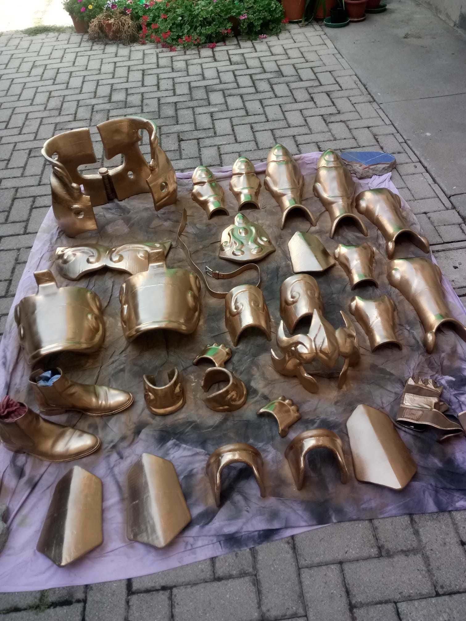 CUSTOM 3D PRINTED GOLD MITH CLOTH LEO COSPLAY 3D print model_5