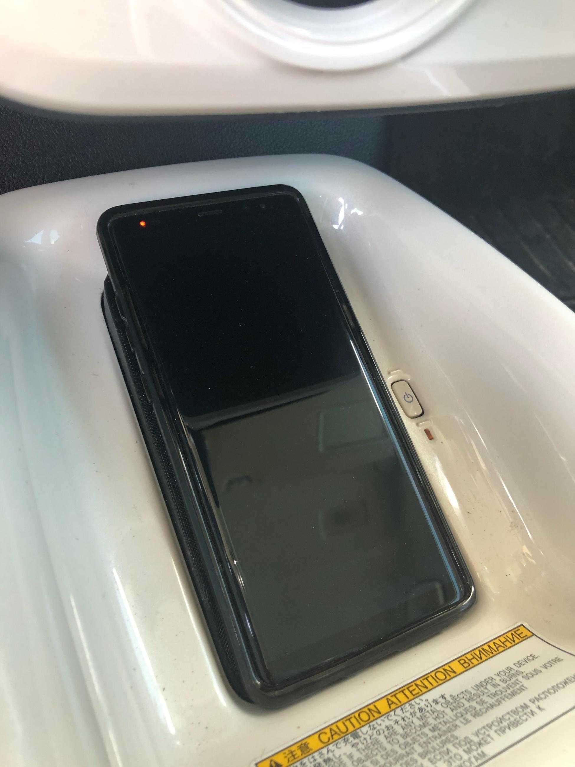 Prius Wireless Charger Adapter for Larger Phones Free 3D print model_3