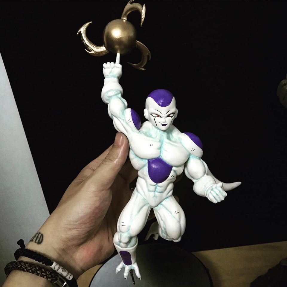 Super Frieza fighting from Dragon Ball Z 3D print model_2