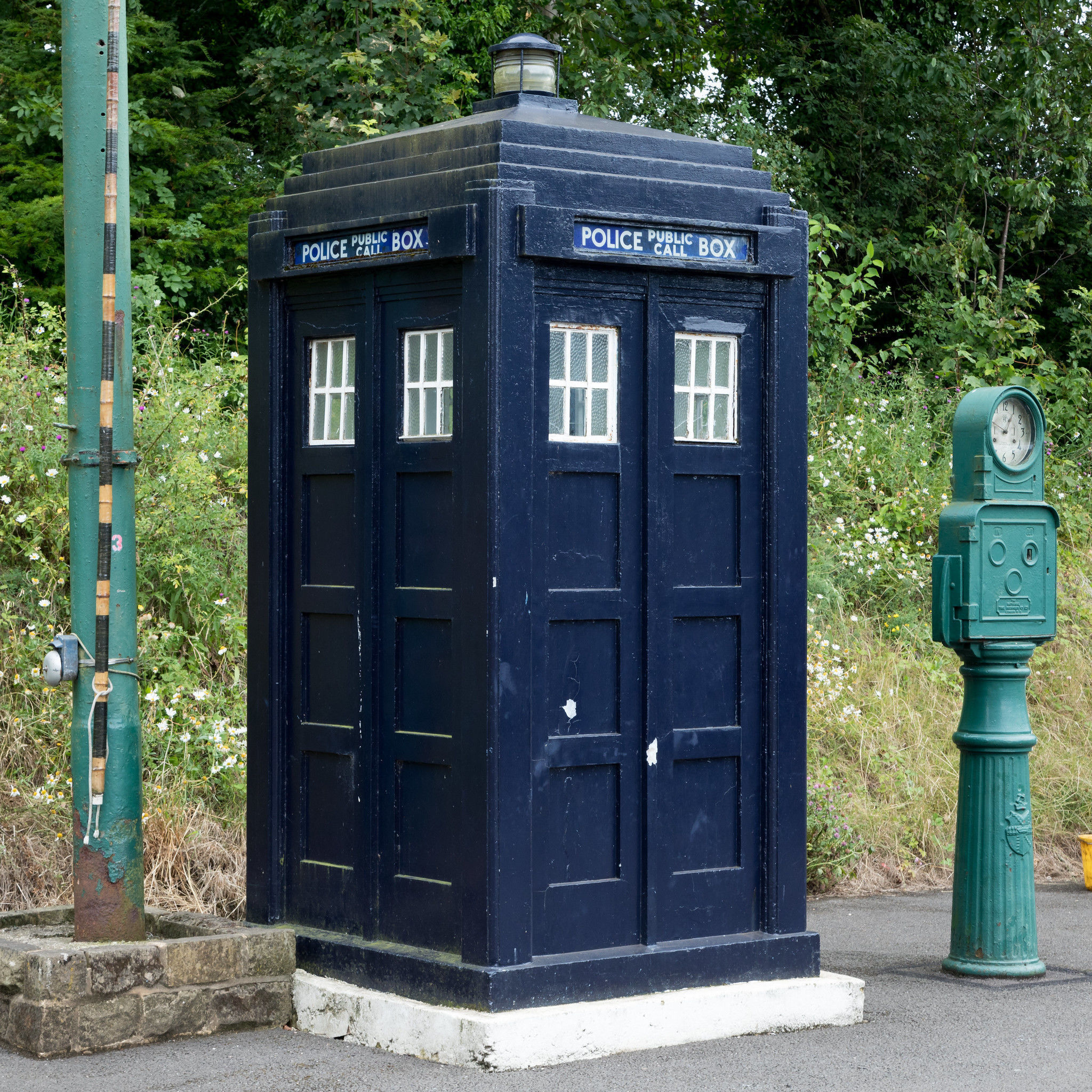 police-box police box 3D model_5