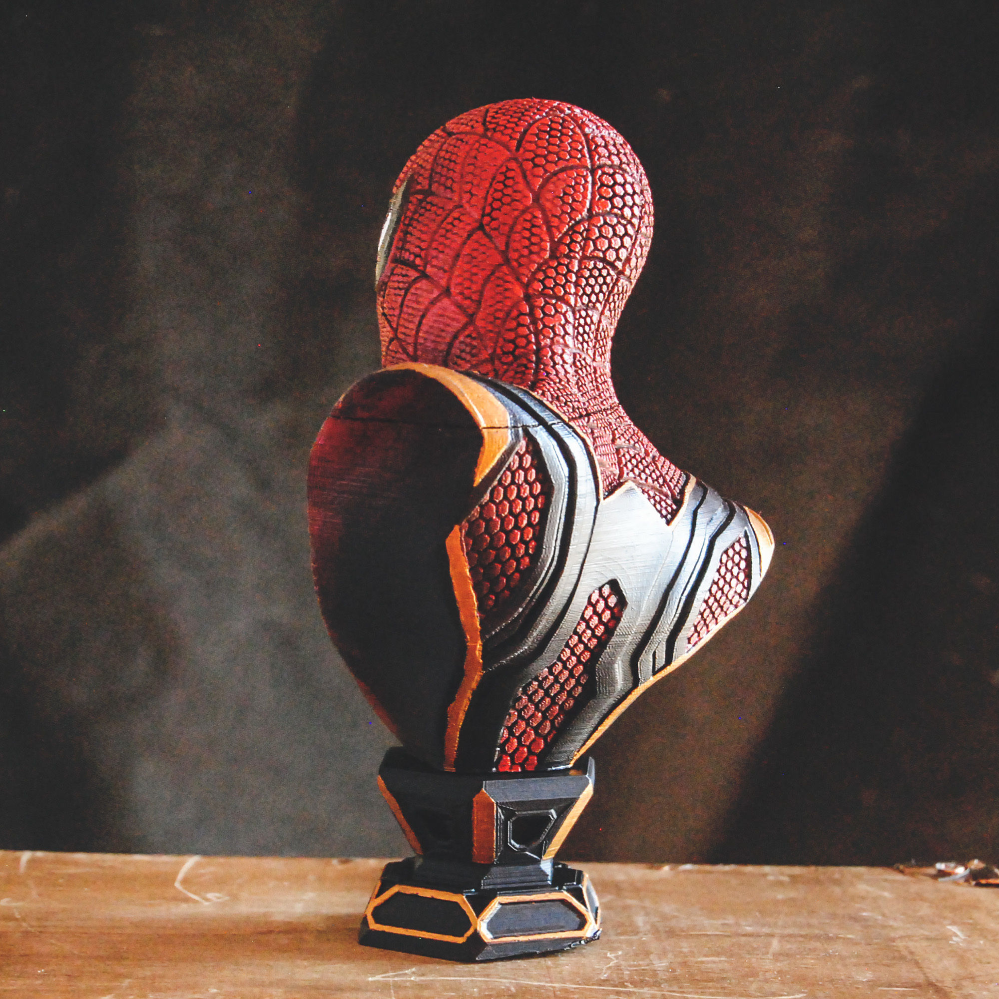 SPIDER-MAN FAR FROM HOME BUST - IRON SPIDER 3D print model_4