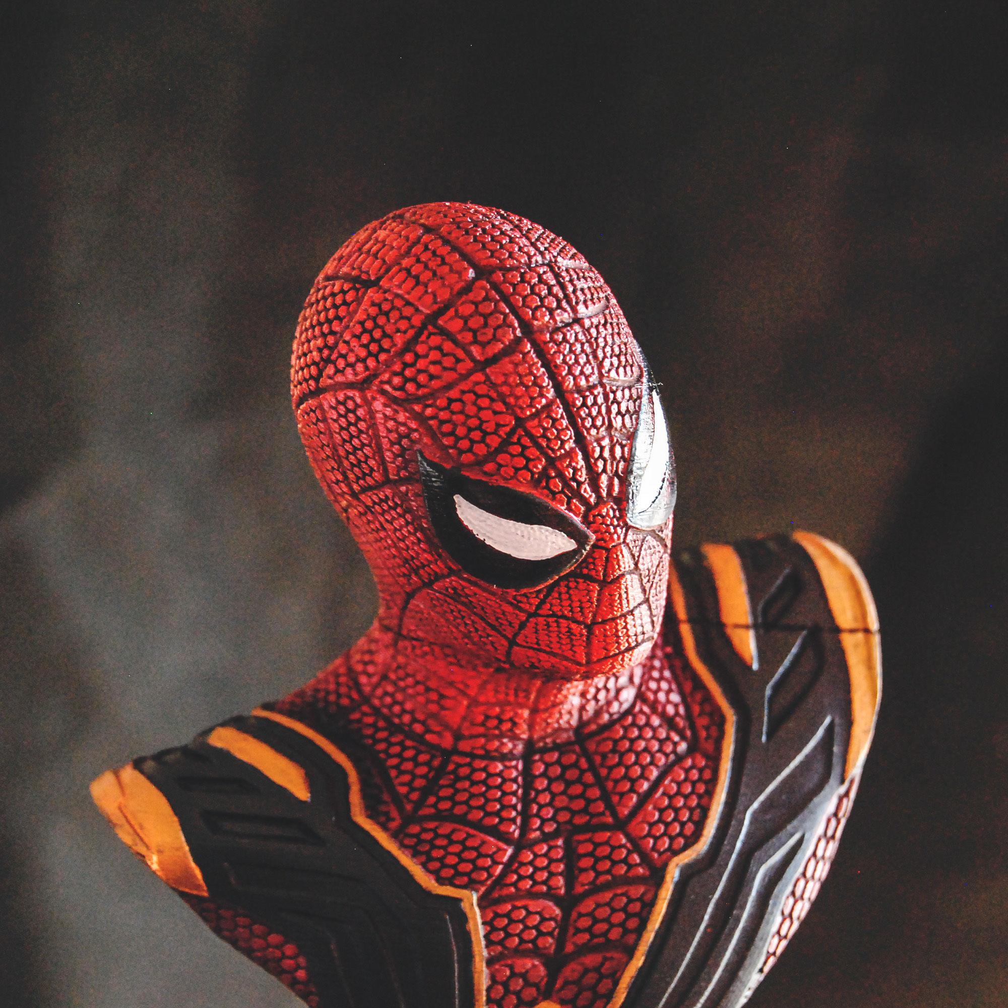 SPIDER-MAN FAR FROM HOME BUST - IRON SPIDER 3D print model_6