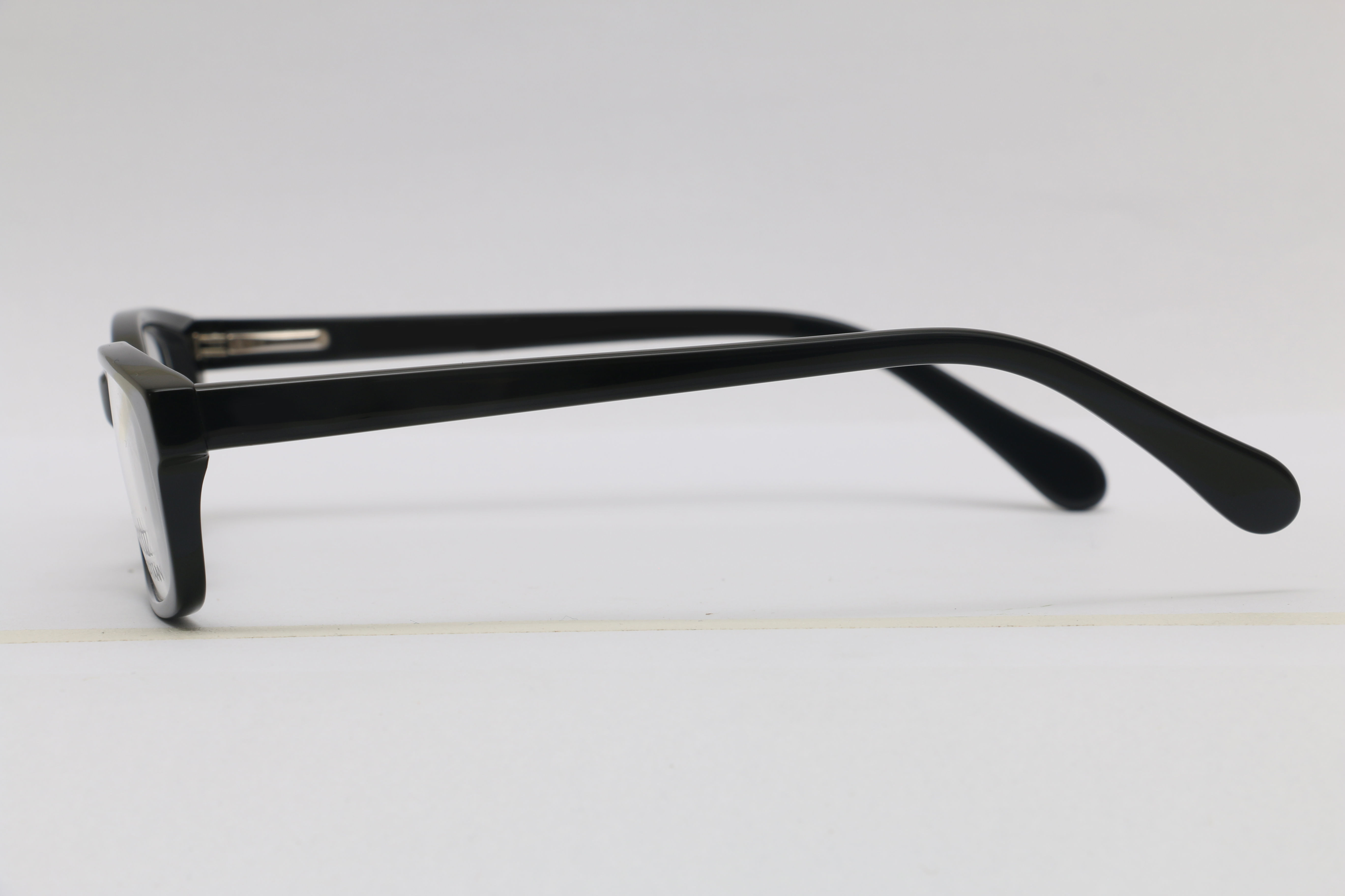 Eyeglasses for Men and Women 3D print model_9