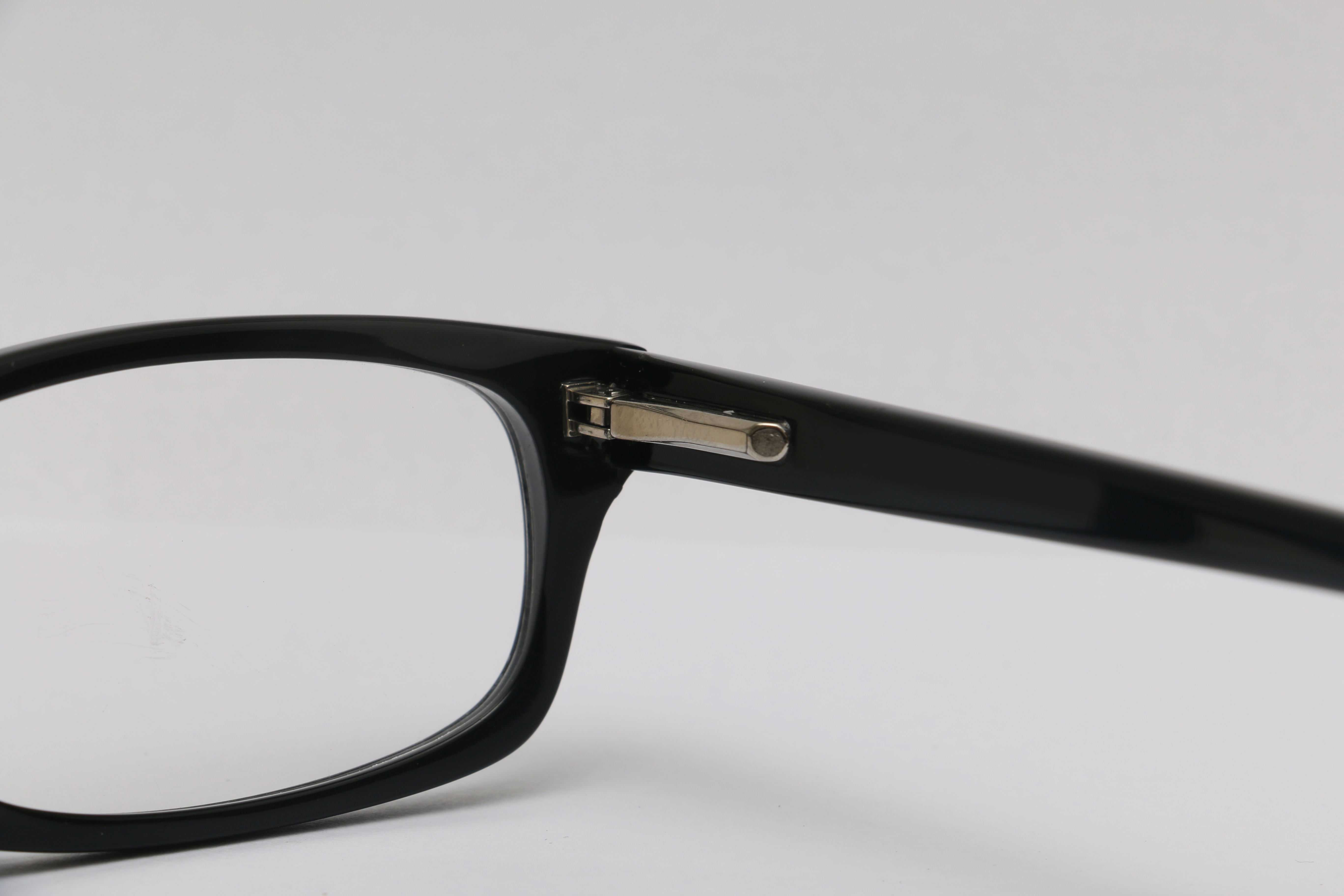 Eyeglasses for Men and Women 3D print model_13