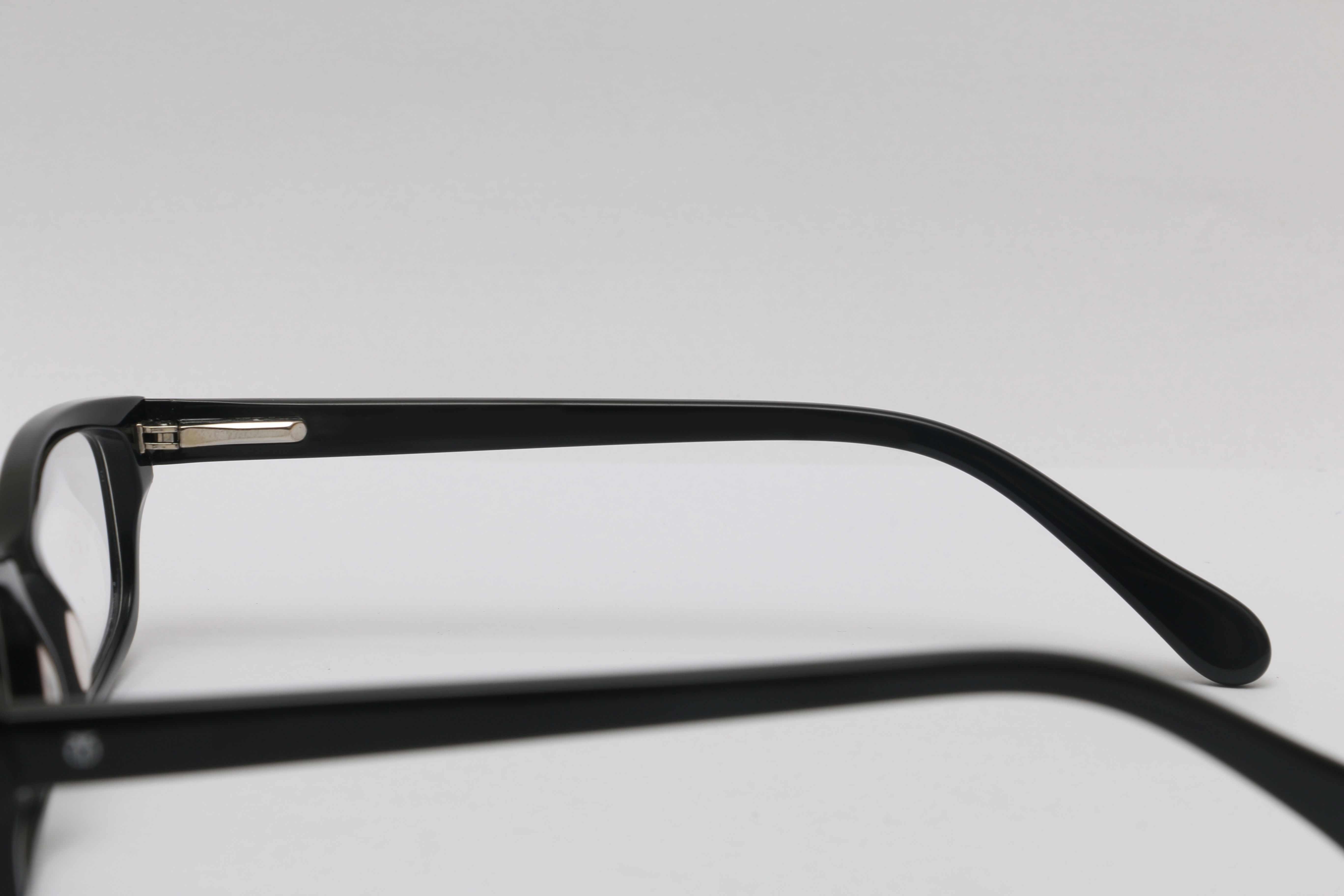 Eyeglasses for Men and Women 3D print model_11