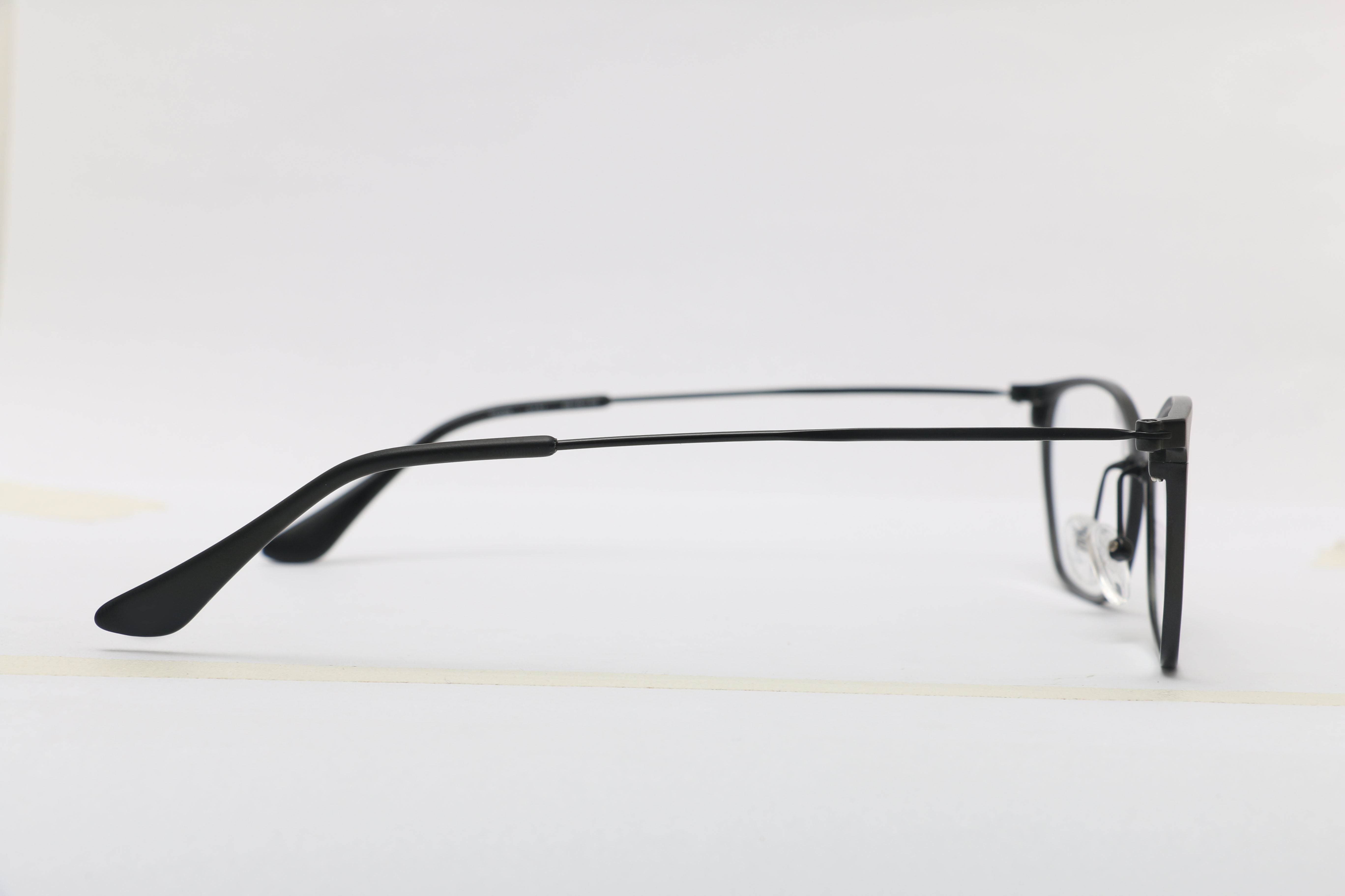 Eyeglasses for Men and Women 3D print model_11