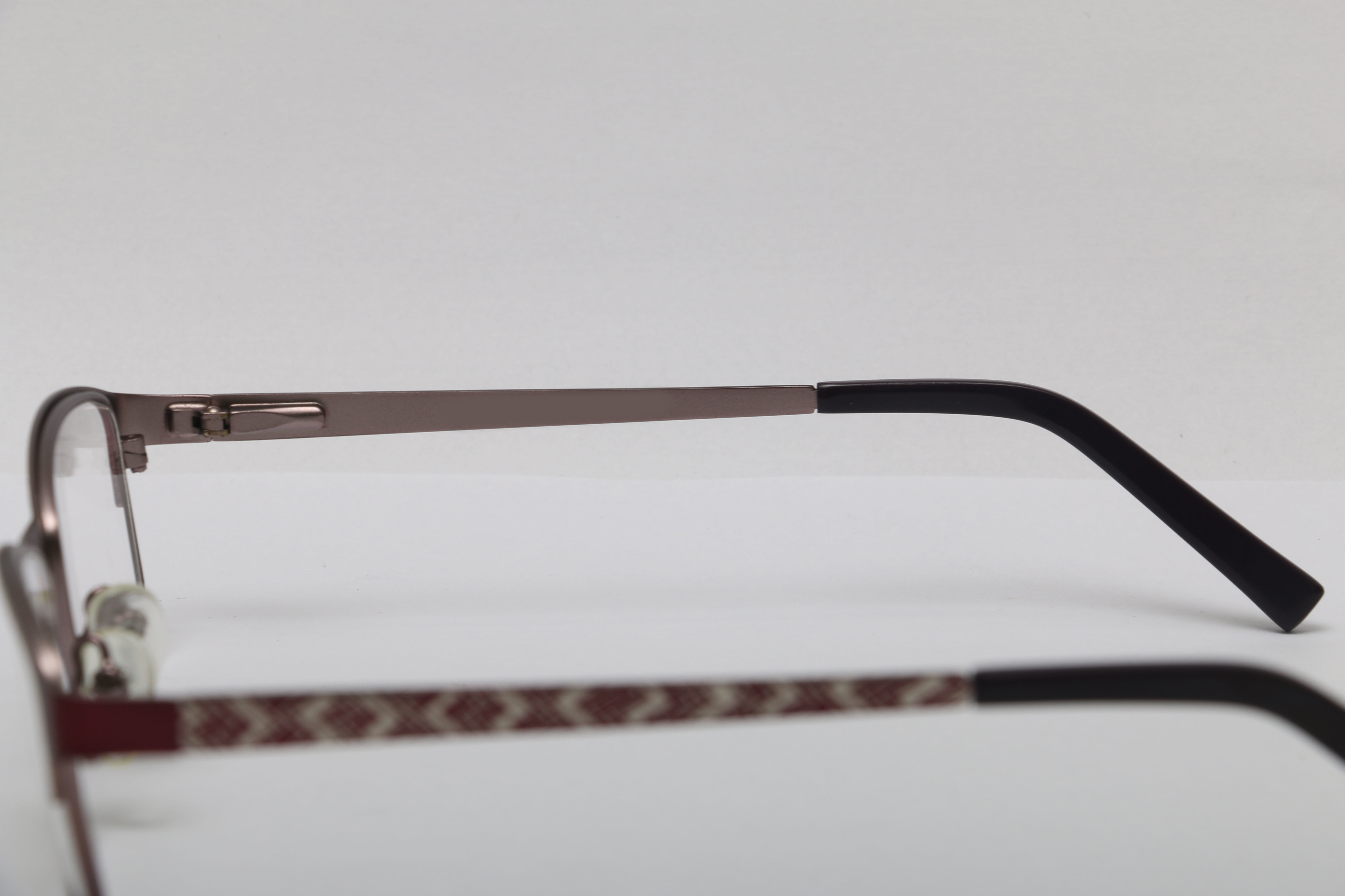 Eyeglasses for Men and Women 3D print model_10