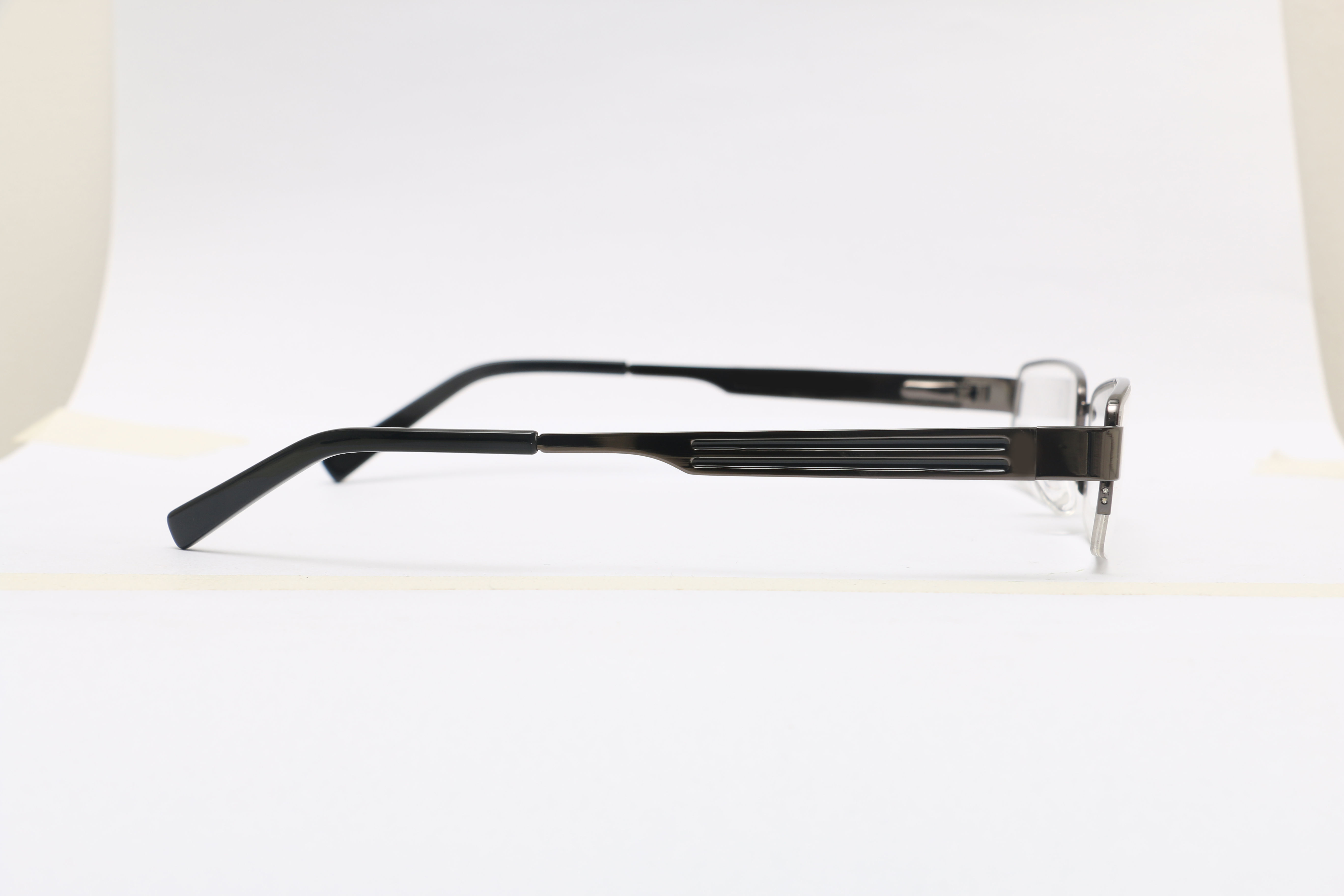 Eyeglasses for Men and Women 3D print model_13