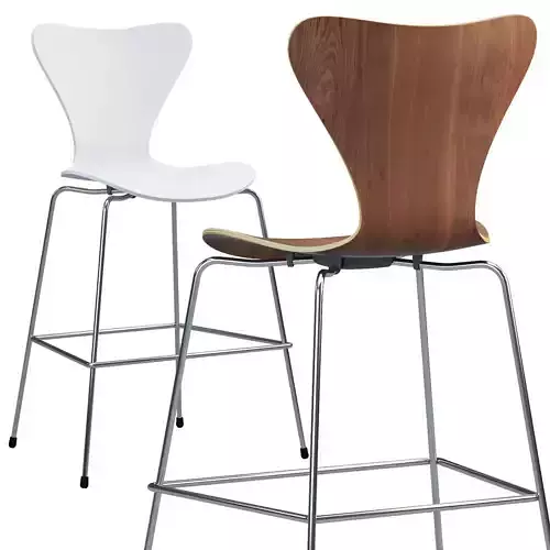 Fritz Hansen Series 7 counter stool
