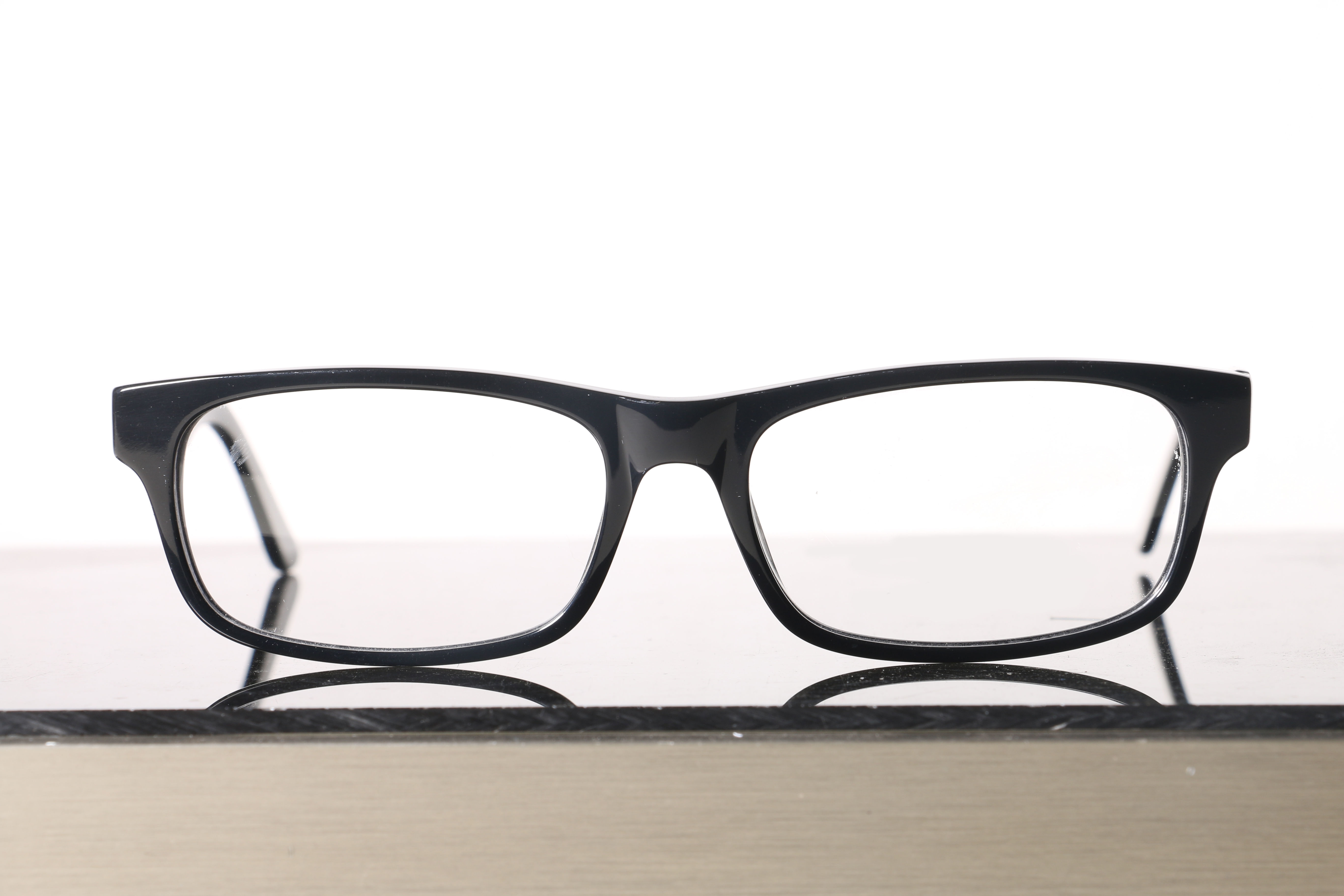 Eyeglasses for Men and Women 3D print model_15