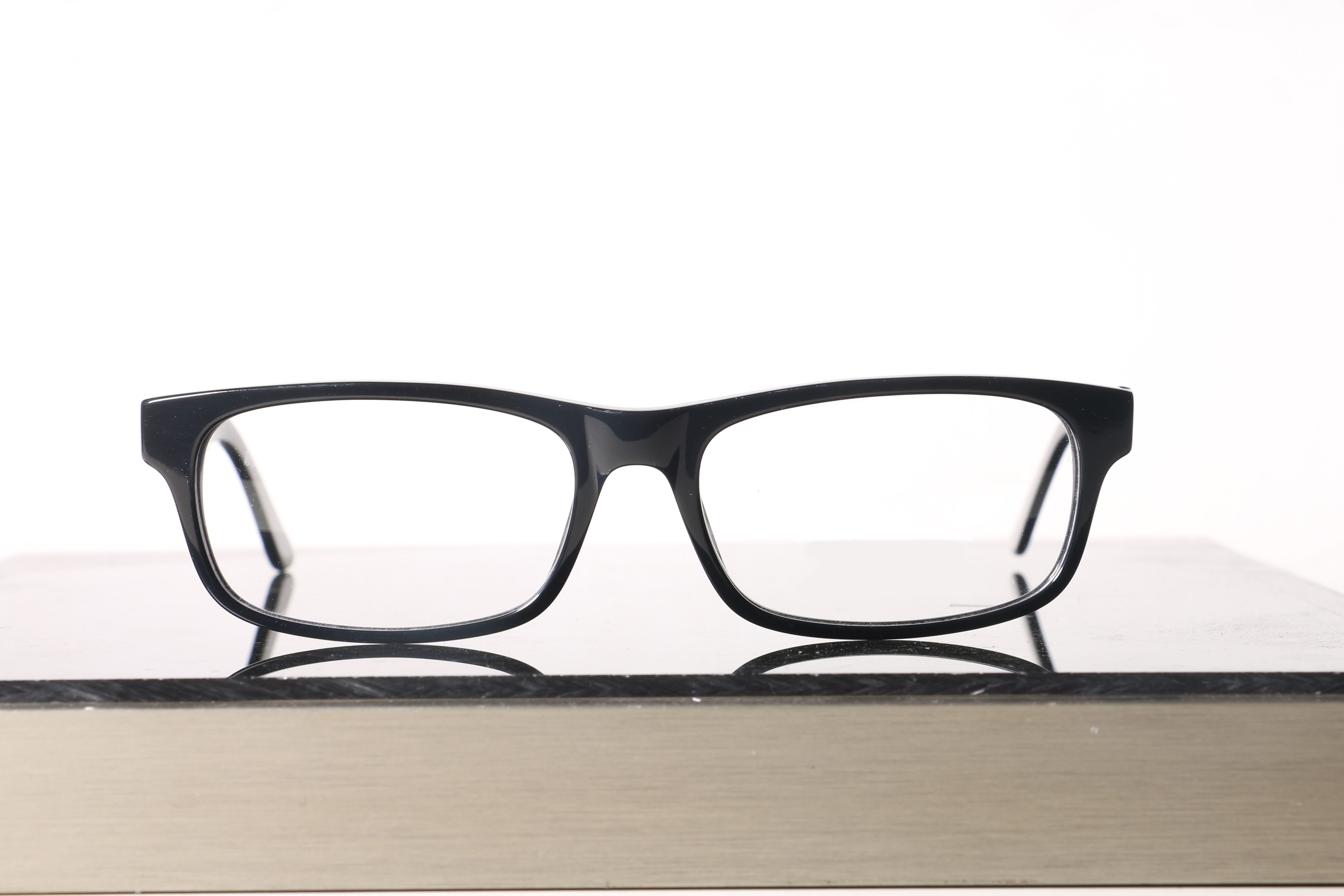 Eyeglasses for Men and Women 3D print model_3
