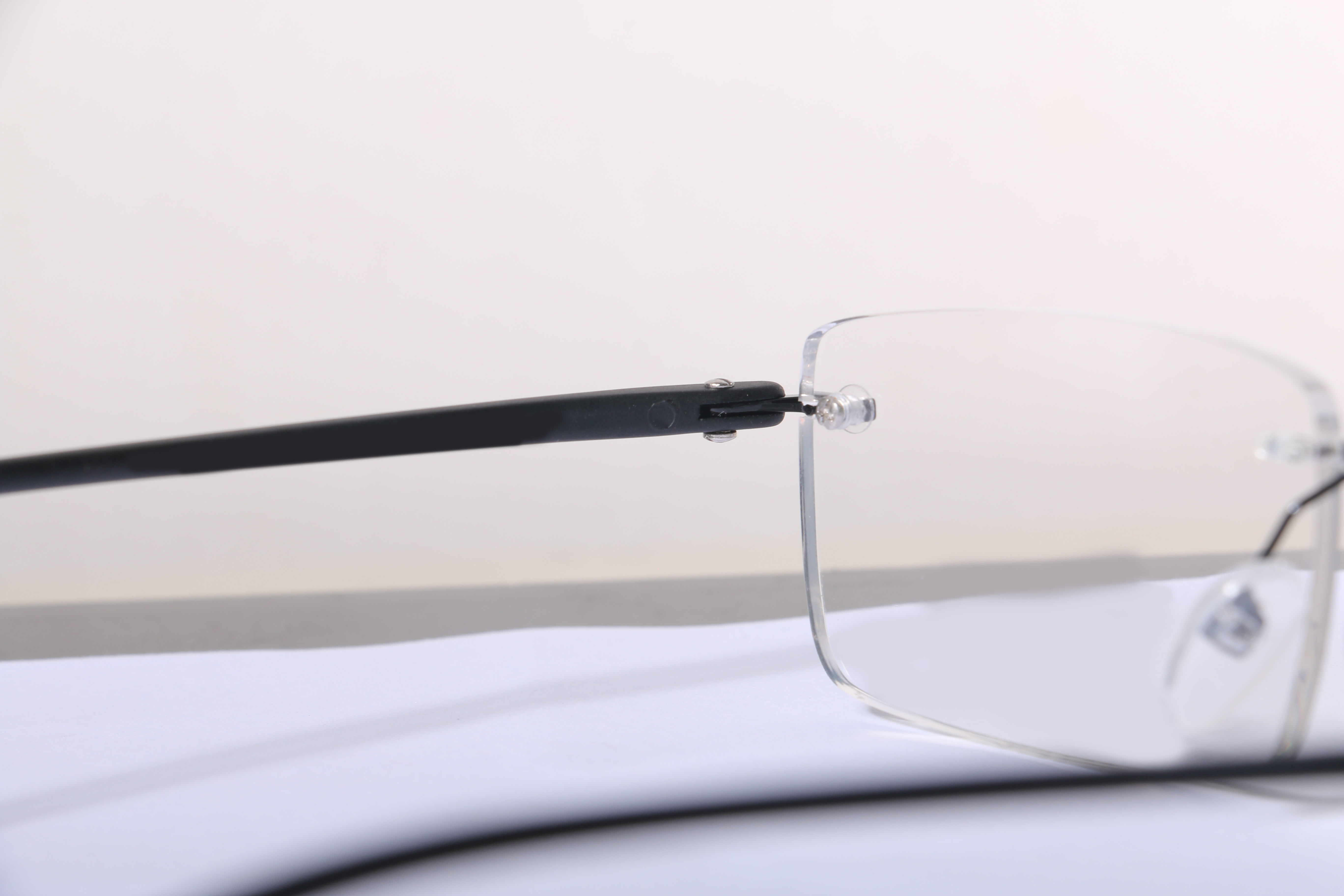 Eyeglasses for Men and Women 3D print model_12