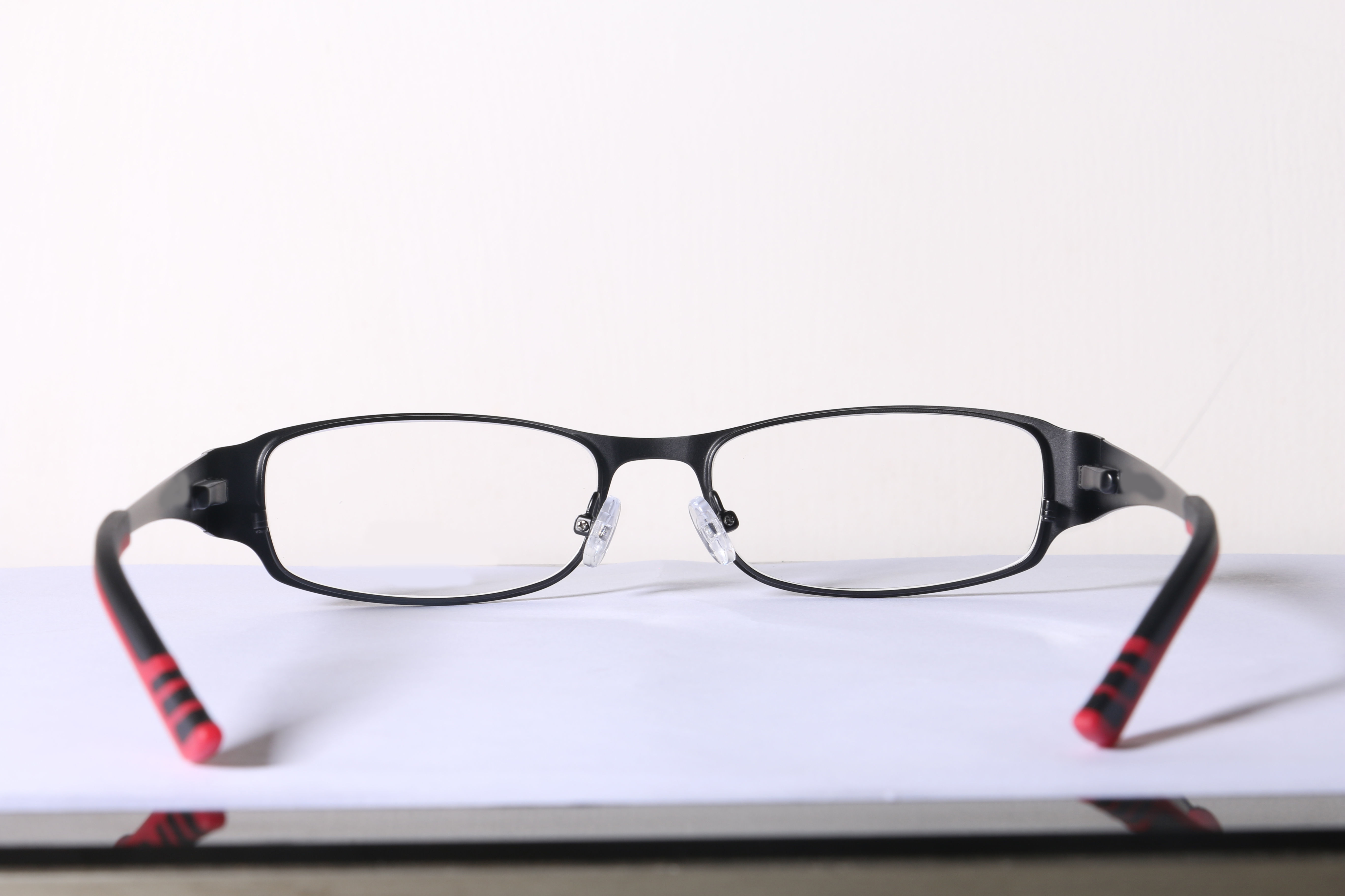 Eyeglasses for Men and Women 3D print model_13