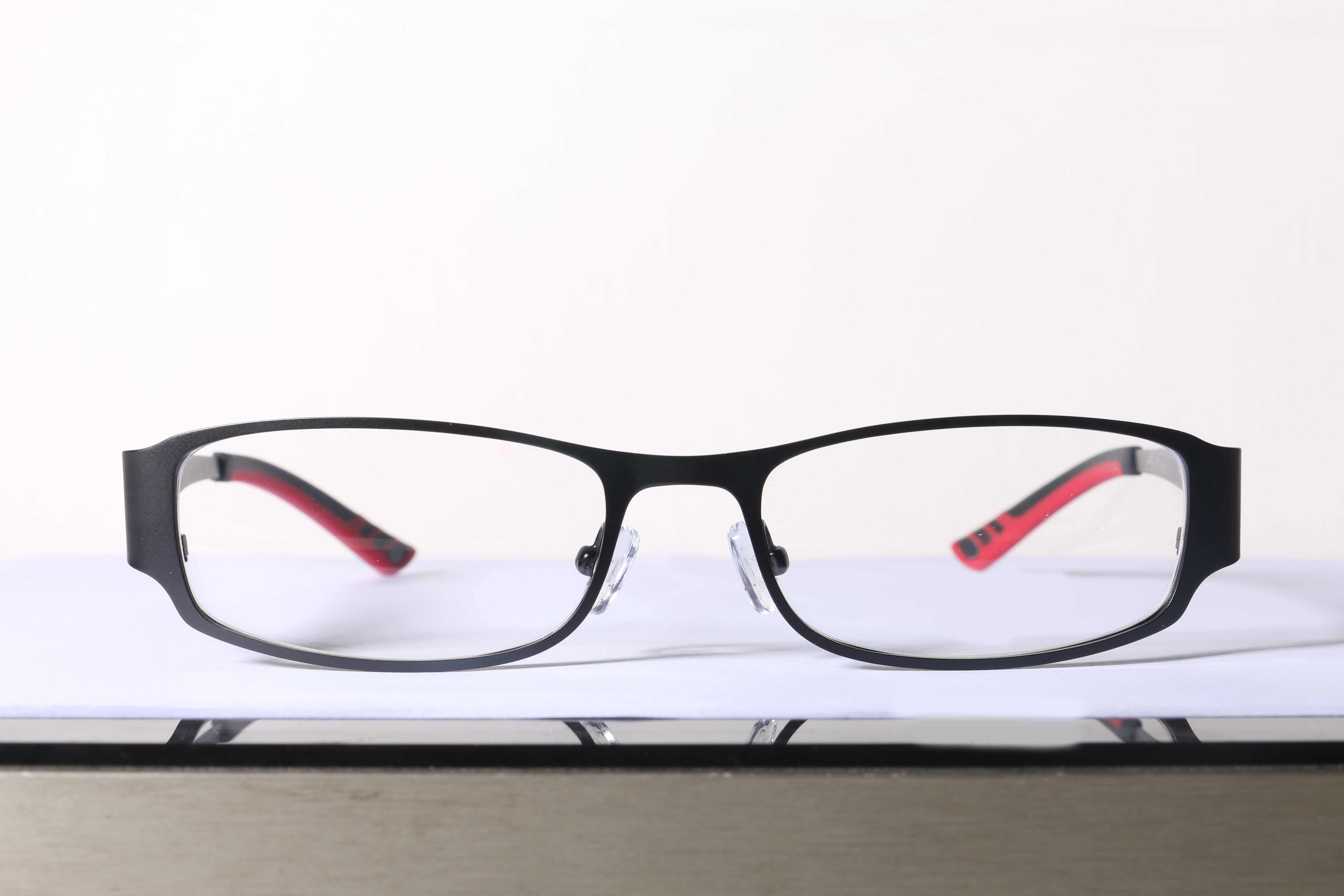 Eyeglasses for Men and Women 3D print model_8