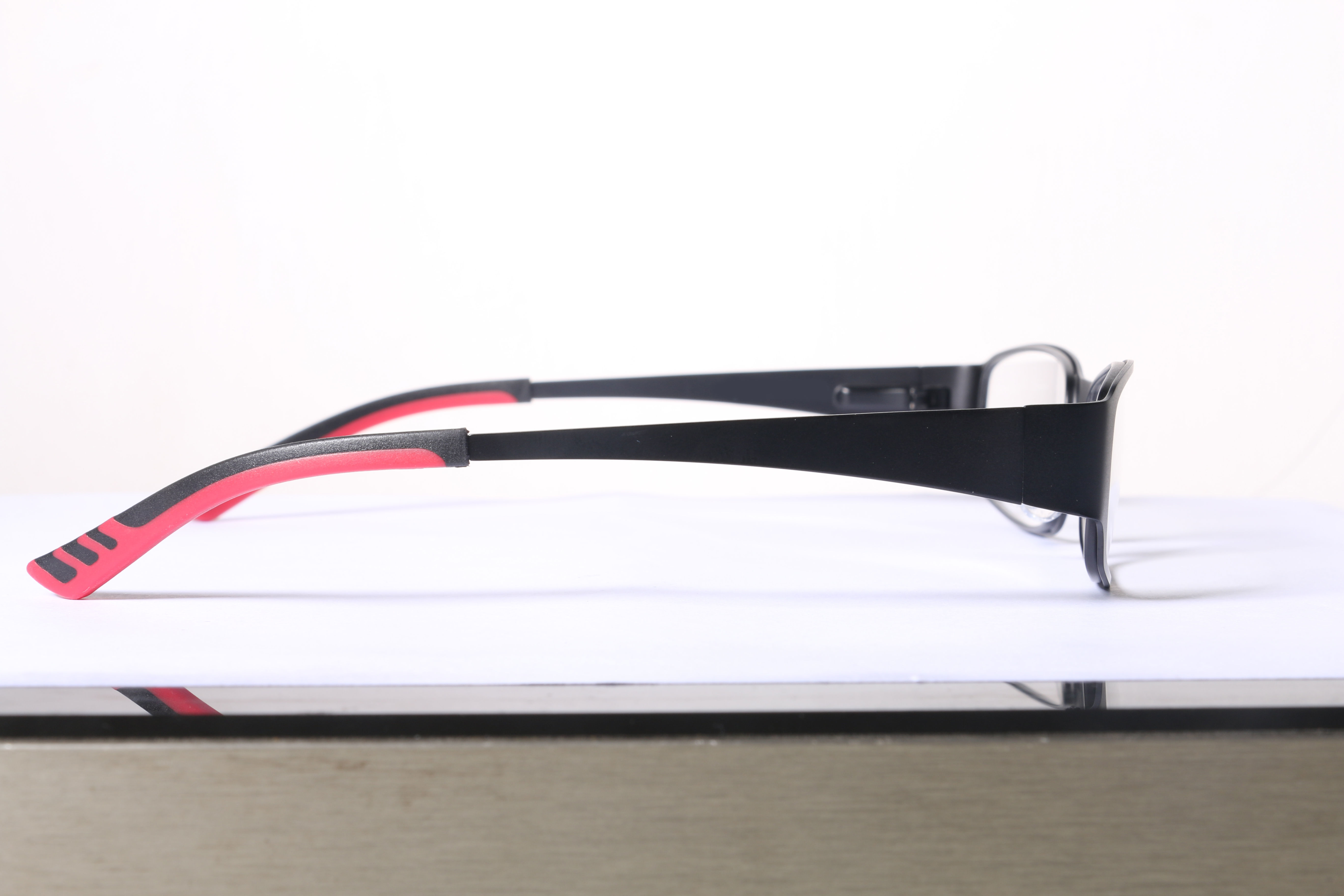 Eyeglasses for Men and Women 3D print model_14