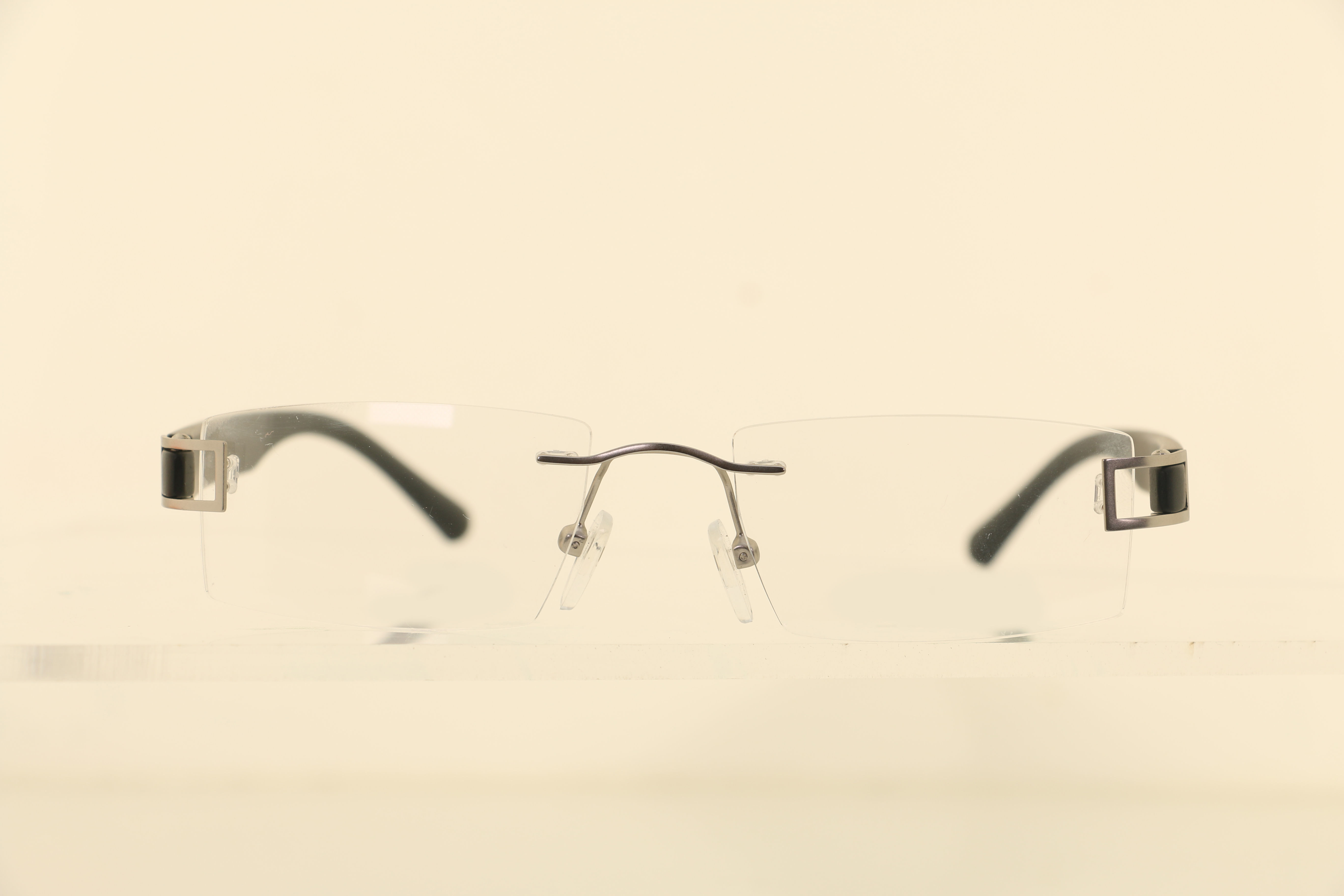 Eyeglasses for Men and Women 3D print model_9