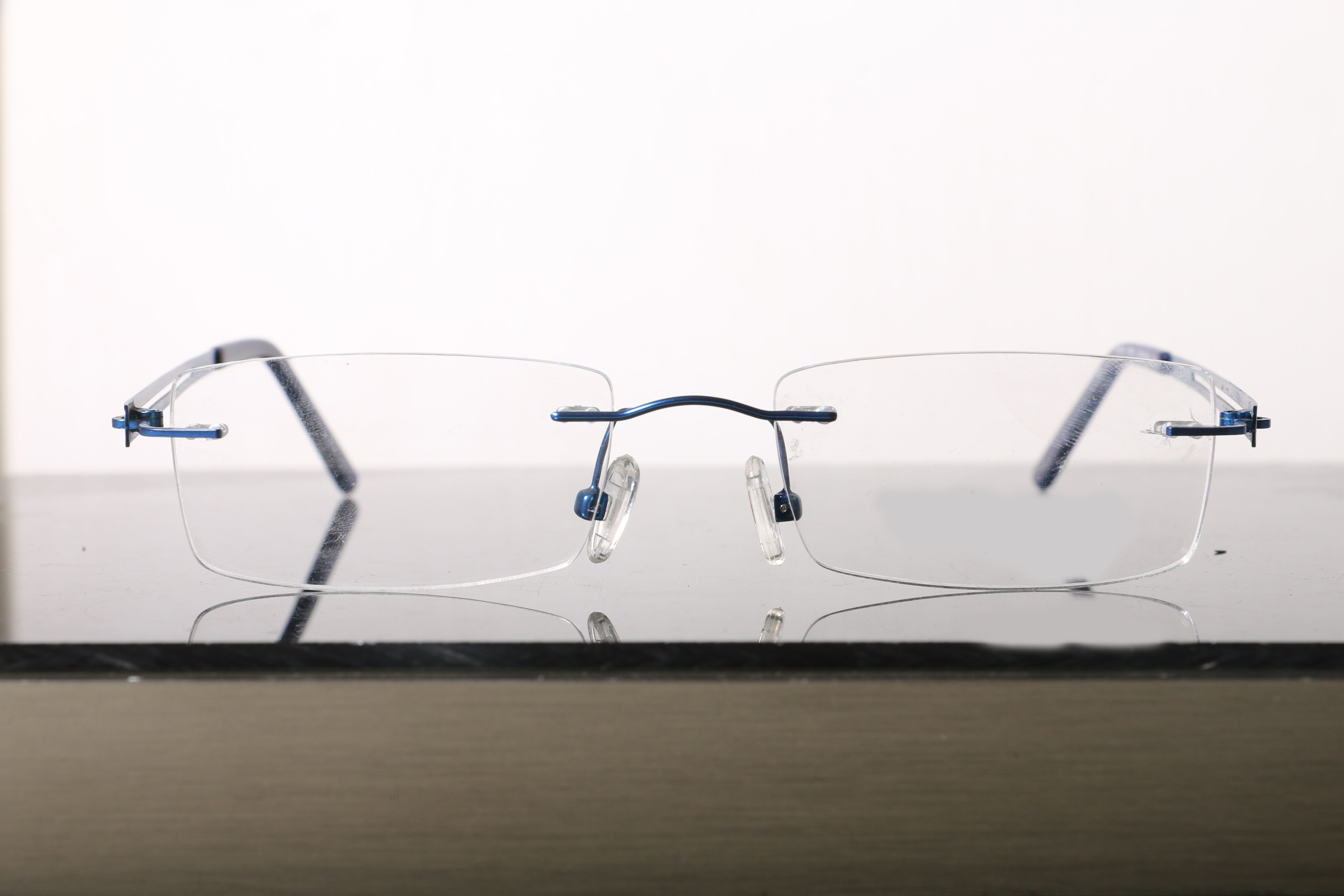 Eyeglasses for Men and Women 3D print model_8