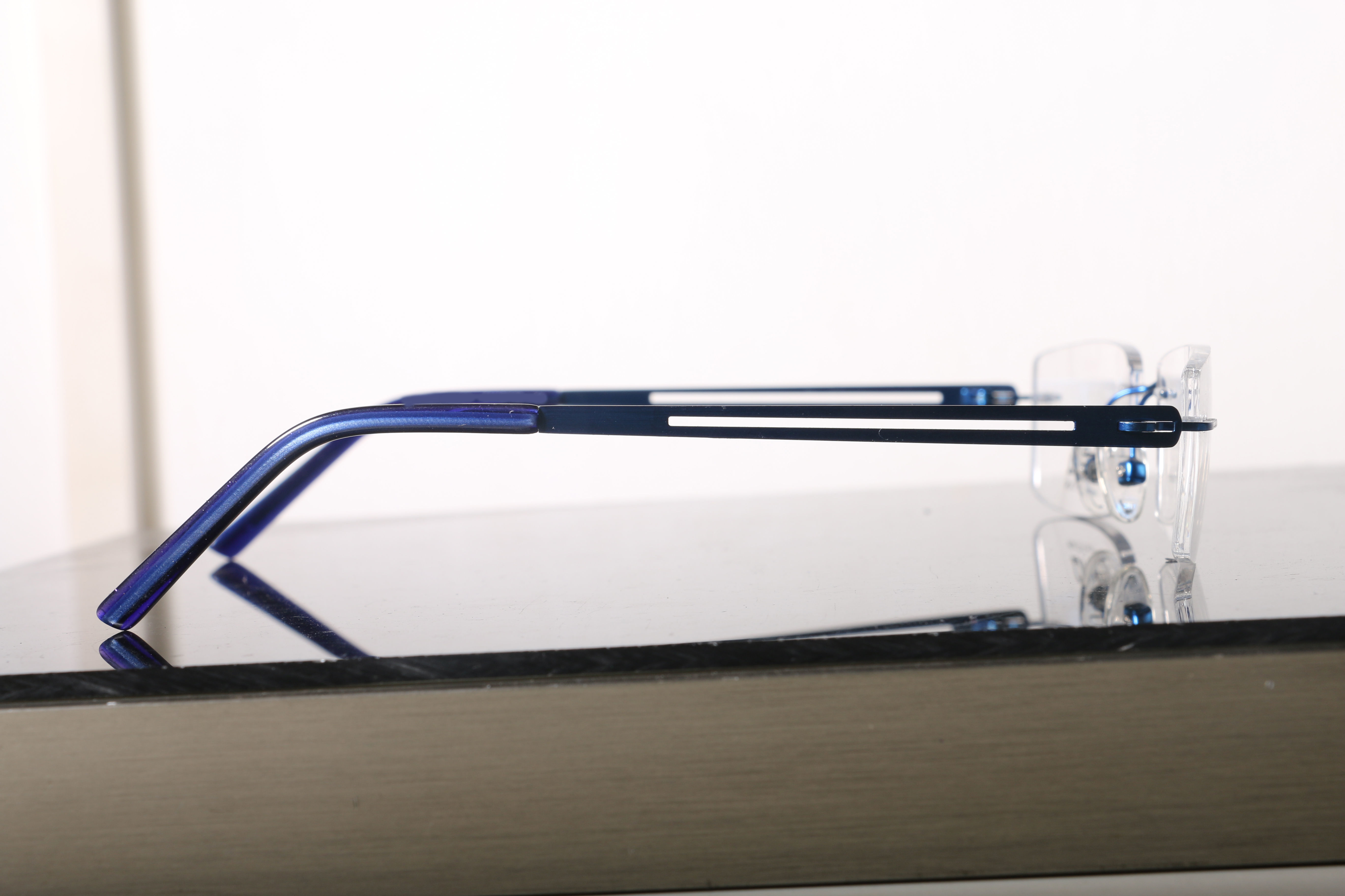 Eyeglasses for Men and Women 3D print model_12