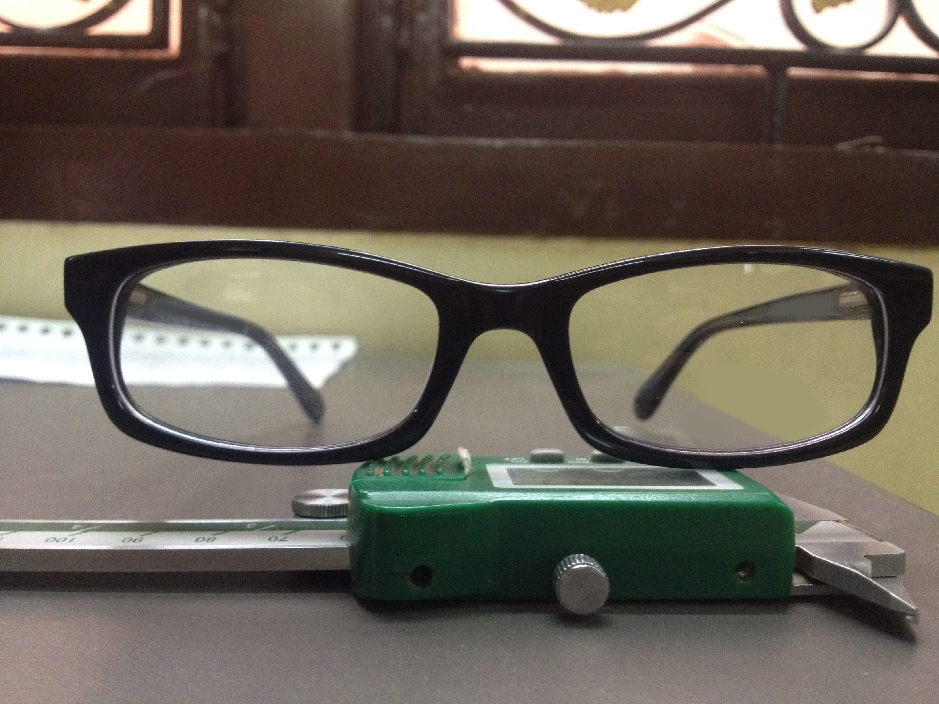 Eyeglasses for Men and Women 3D print model_8