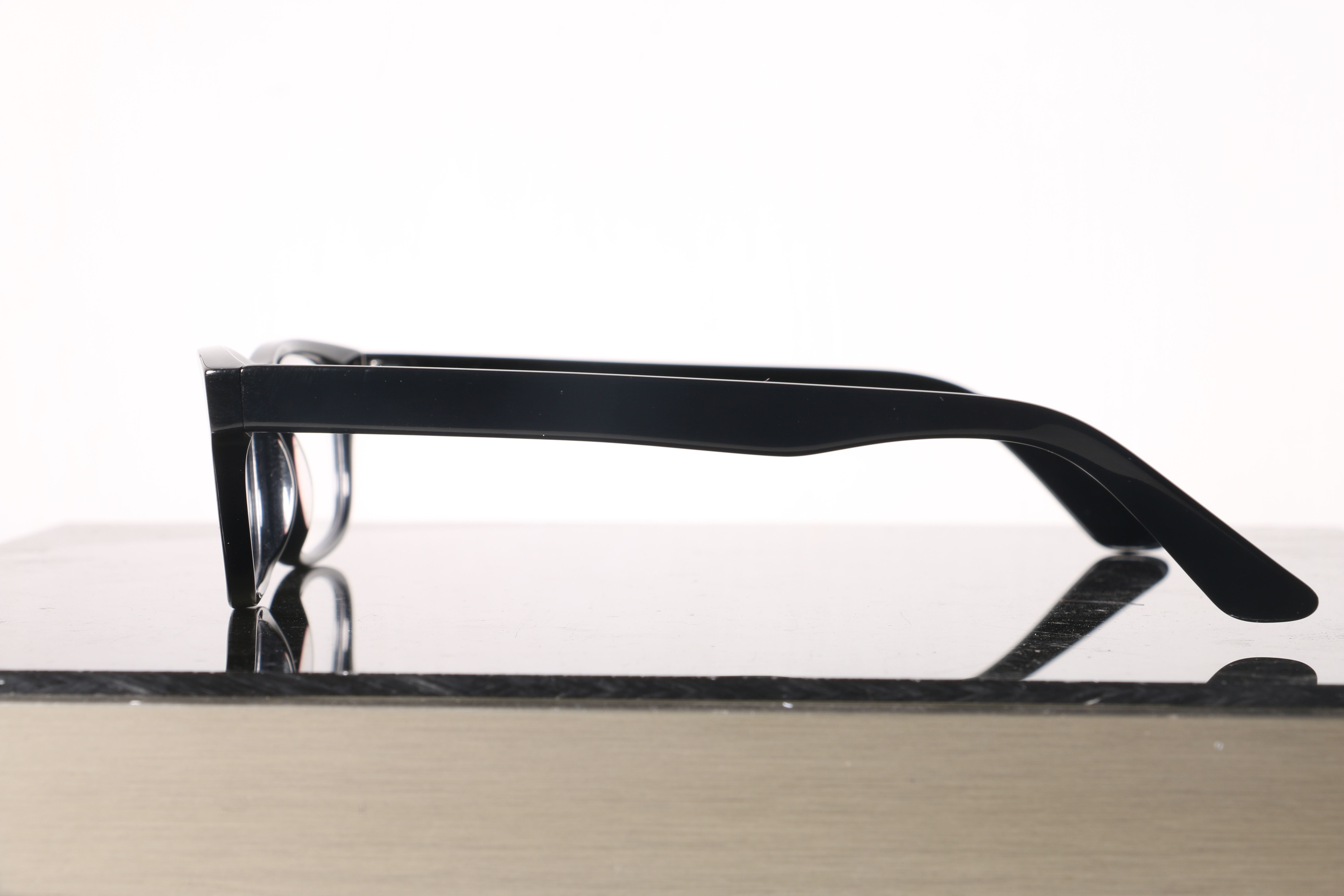 Eyeglasses for Men and Women 3D print model_10