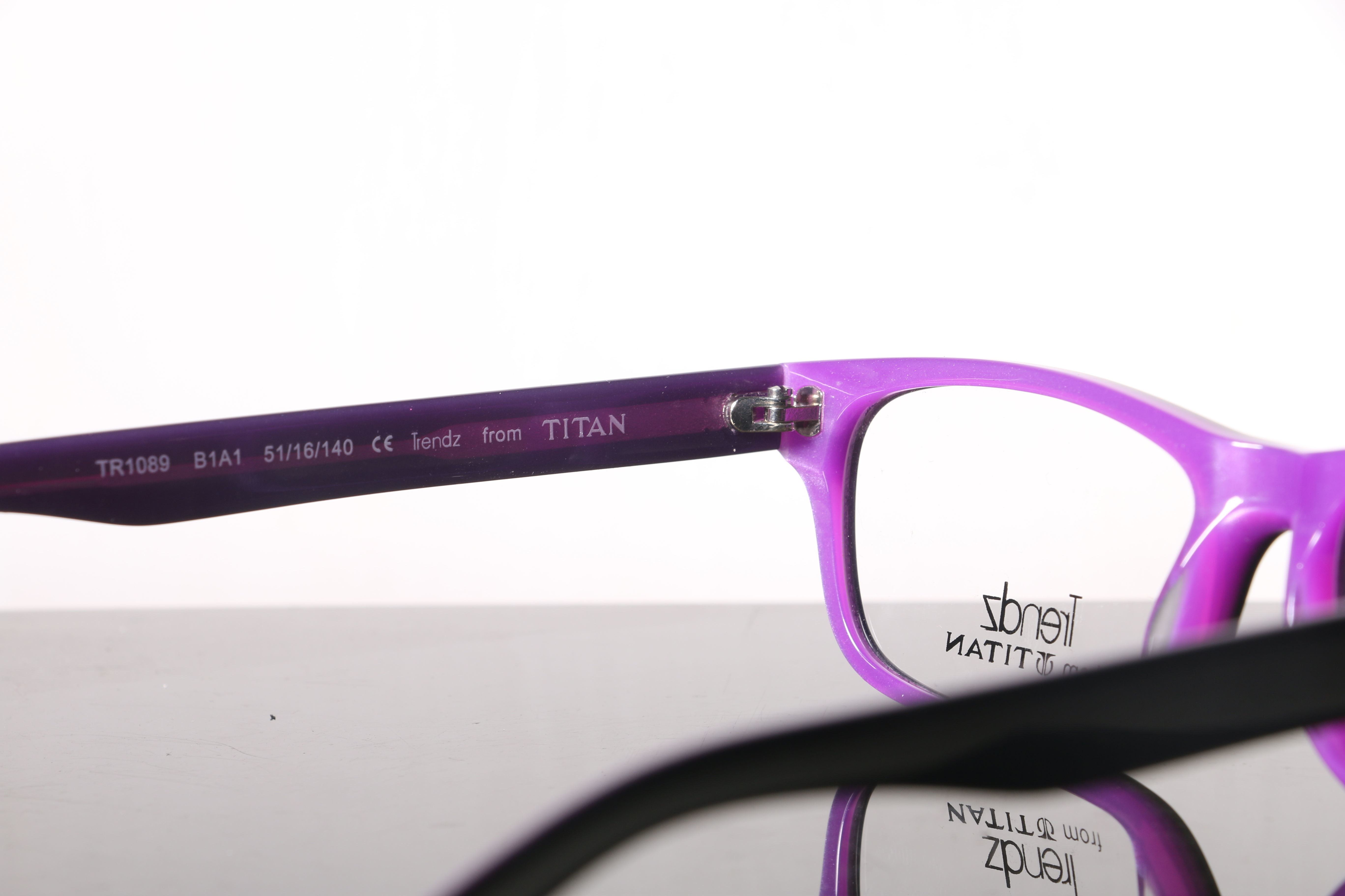 Eyeglasses for Men and Women 3D print model_12