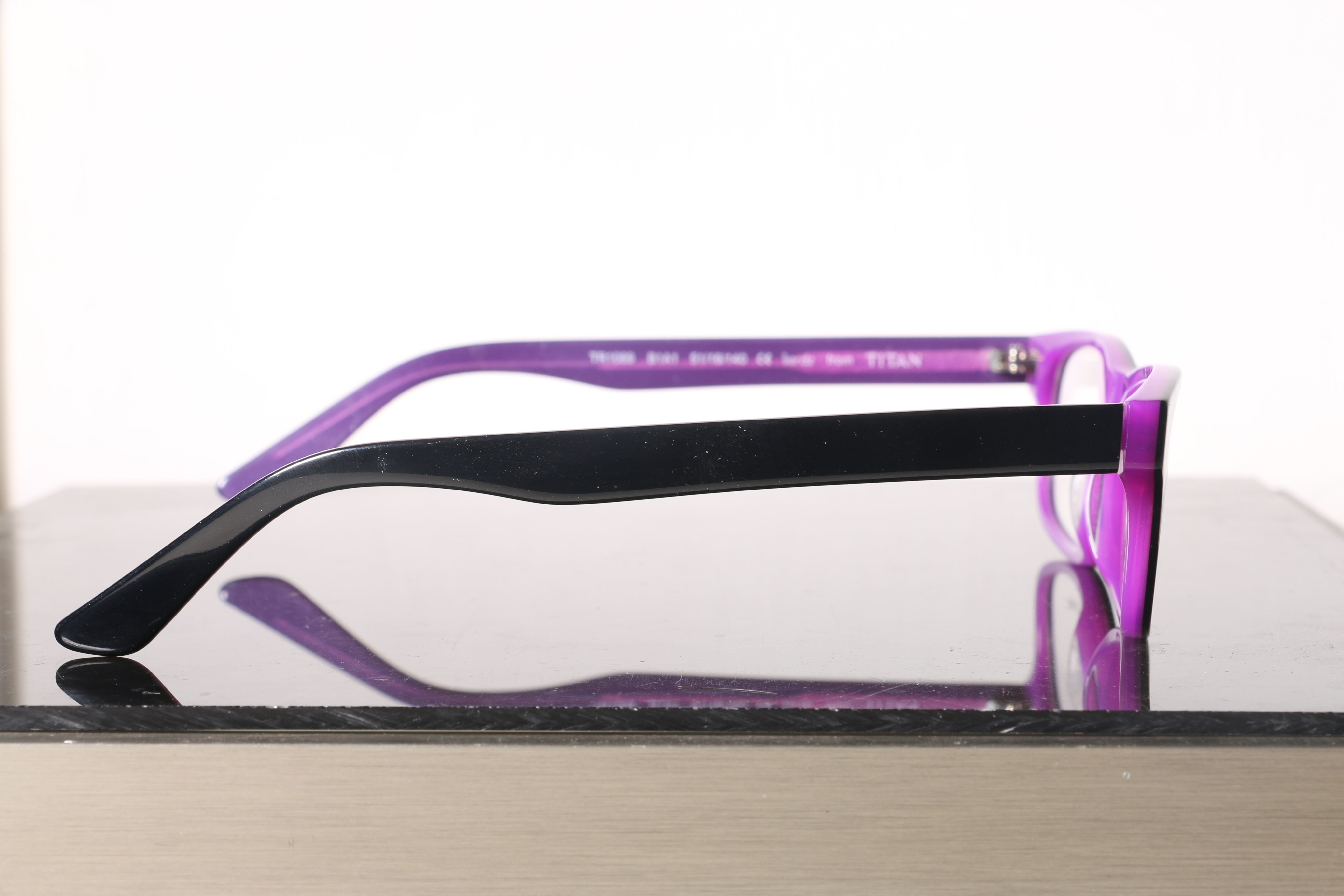 Eyeglasses for Men and Women 3D print model_11