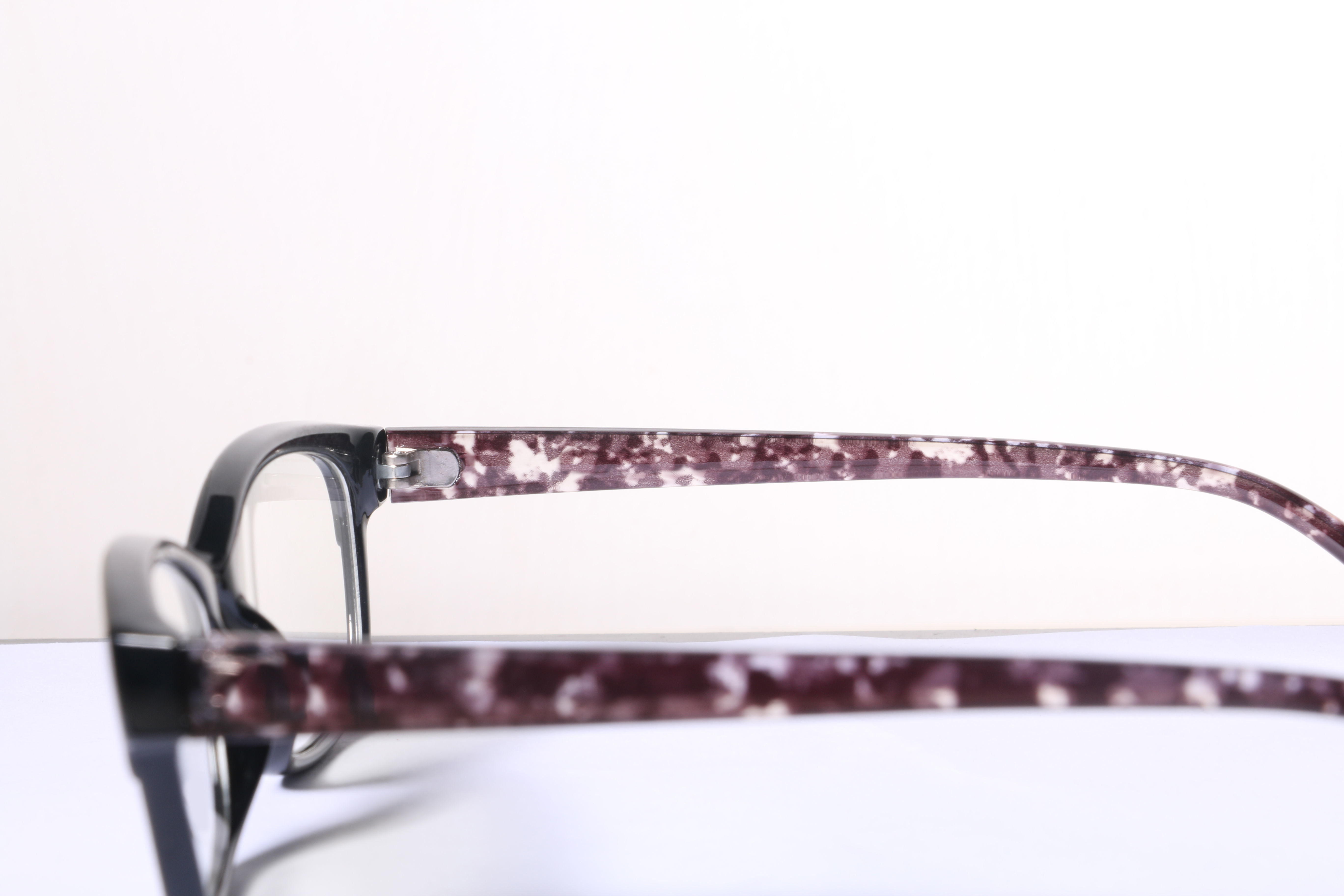 Eyeglasses for Men and Women 3D print model_8