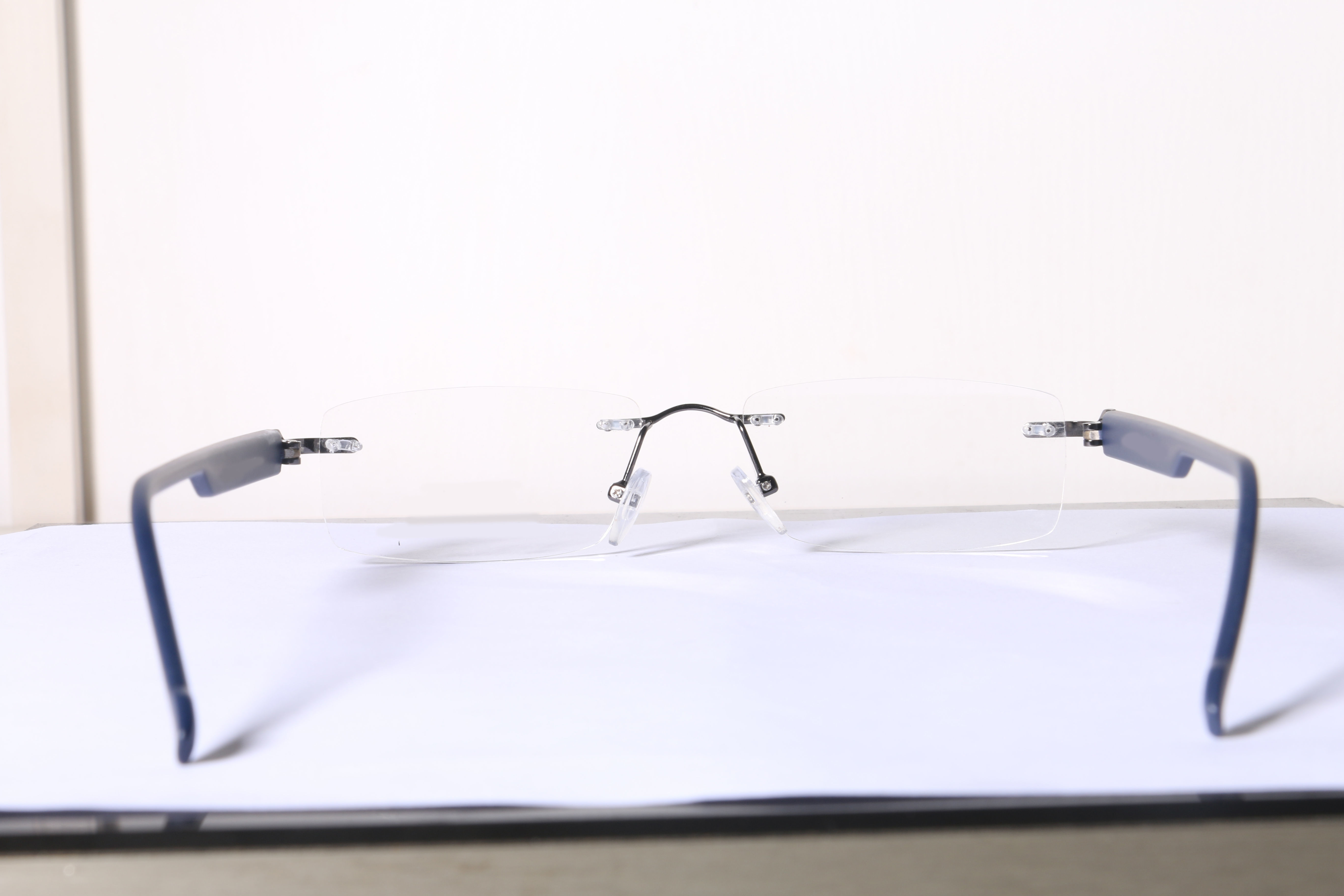 Eyeglasses for Men and Women 3D print model_14