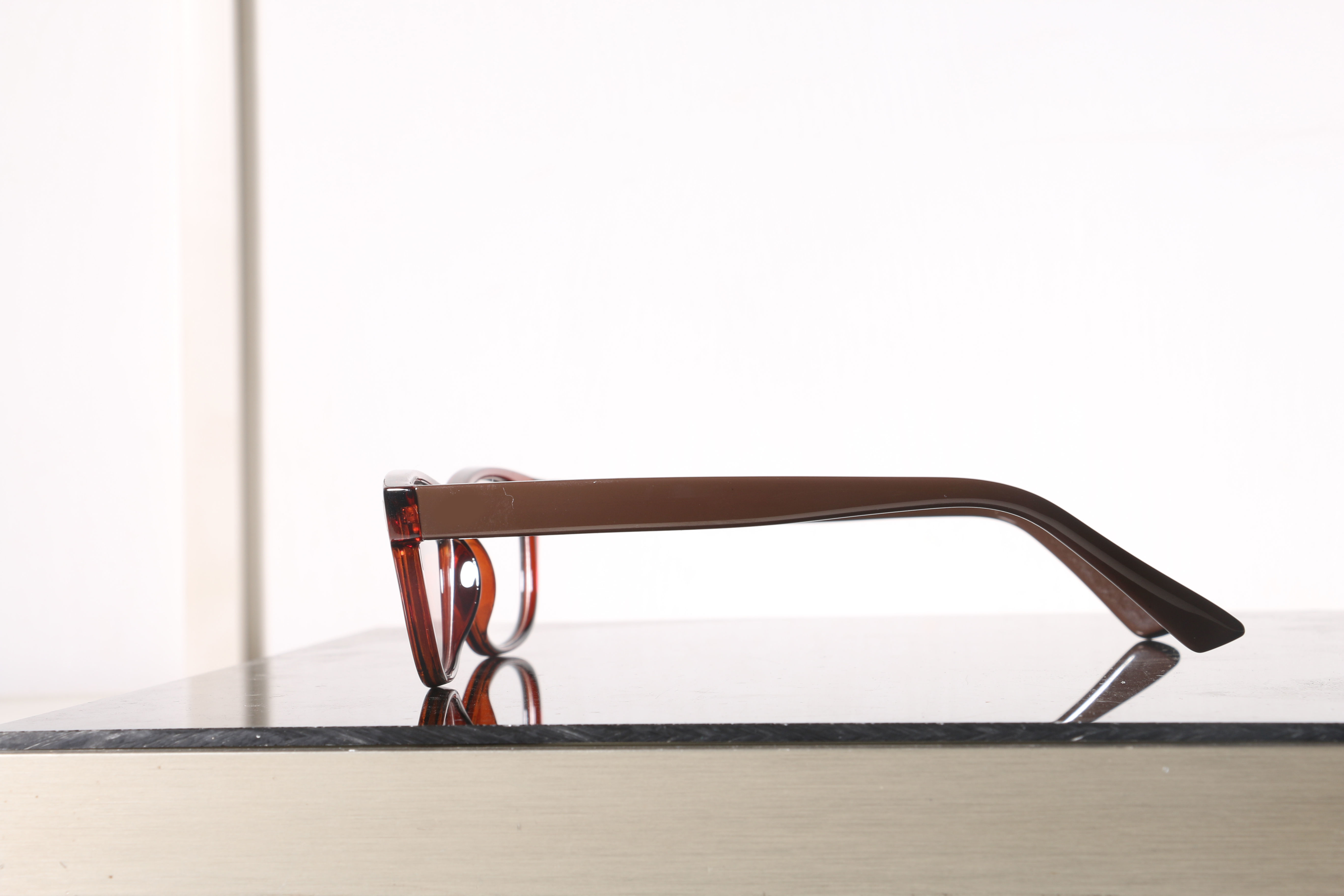 Eyeglasses for Men and Women 3D print model_10