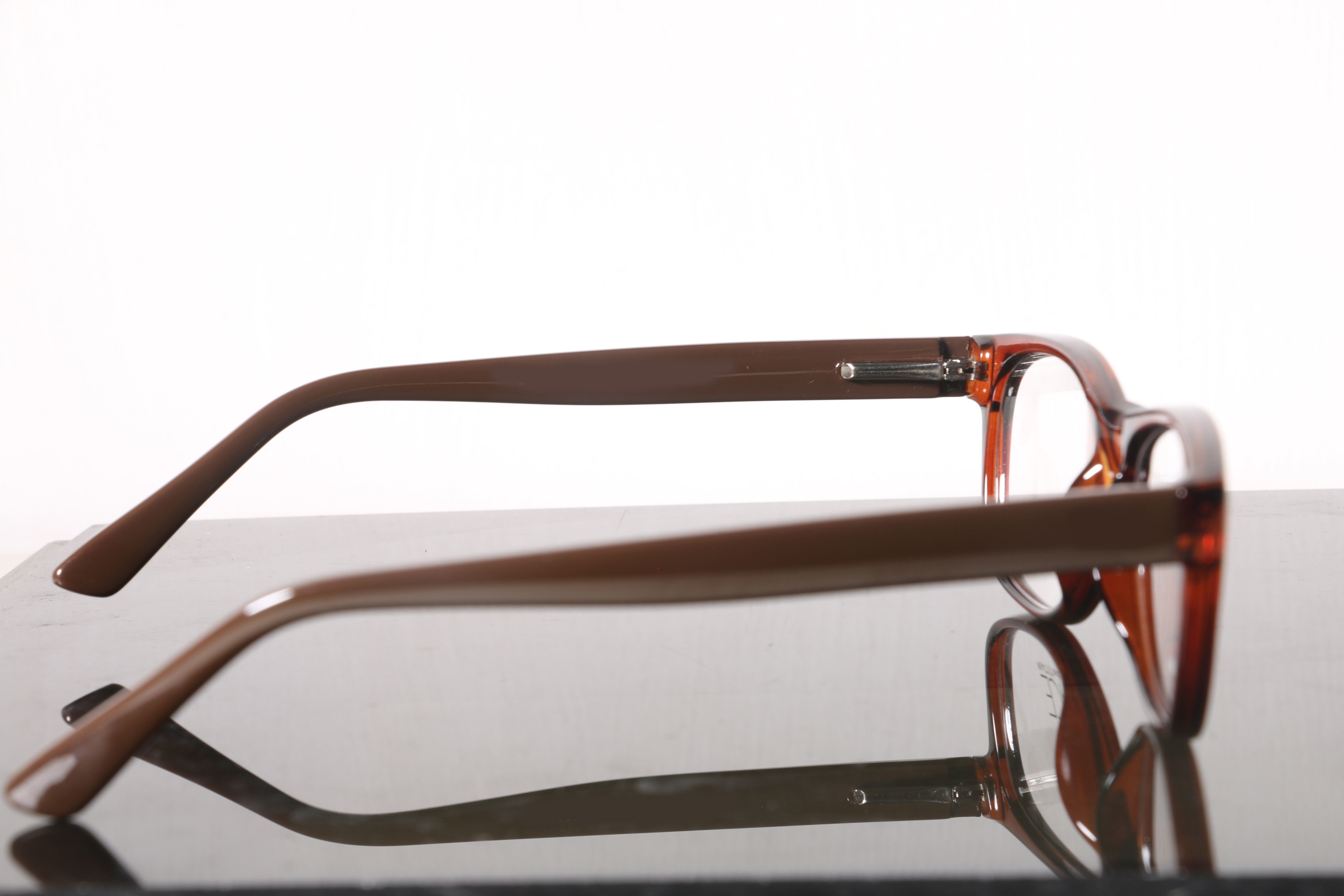 Eyeglasses for Men and Women 3D print model_11