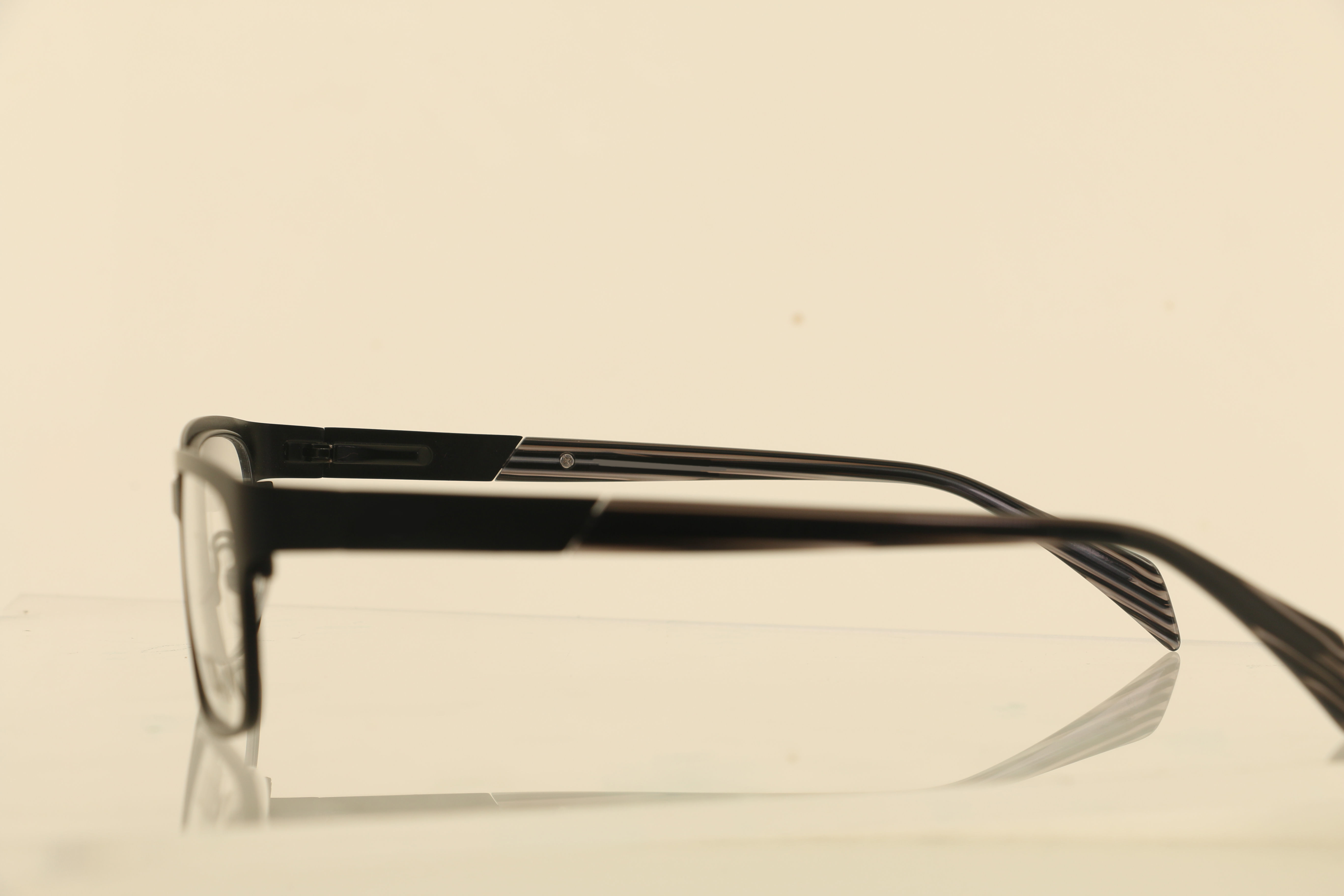 Eyeglasses for Men and Women 3D print model_10