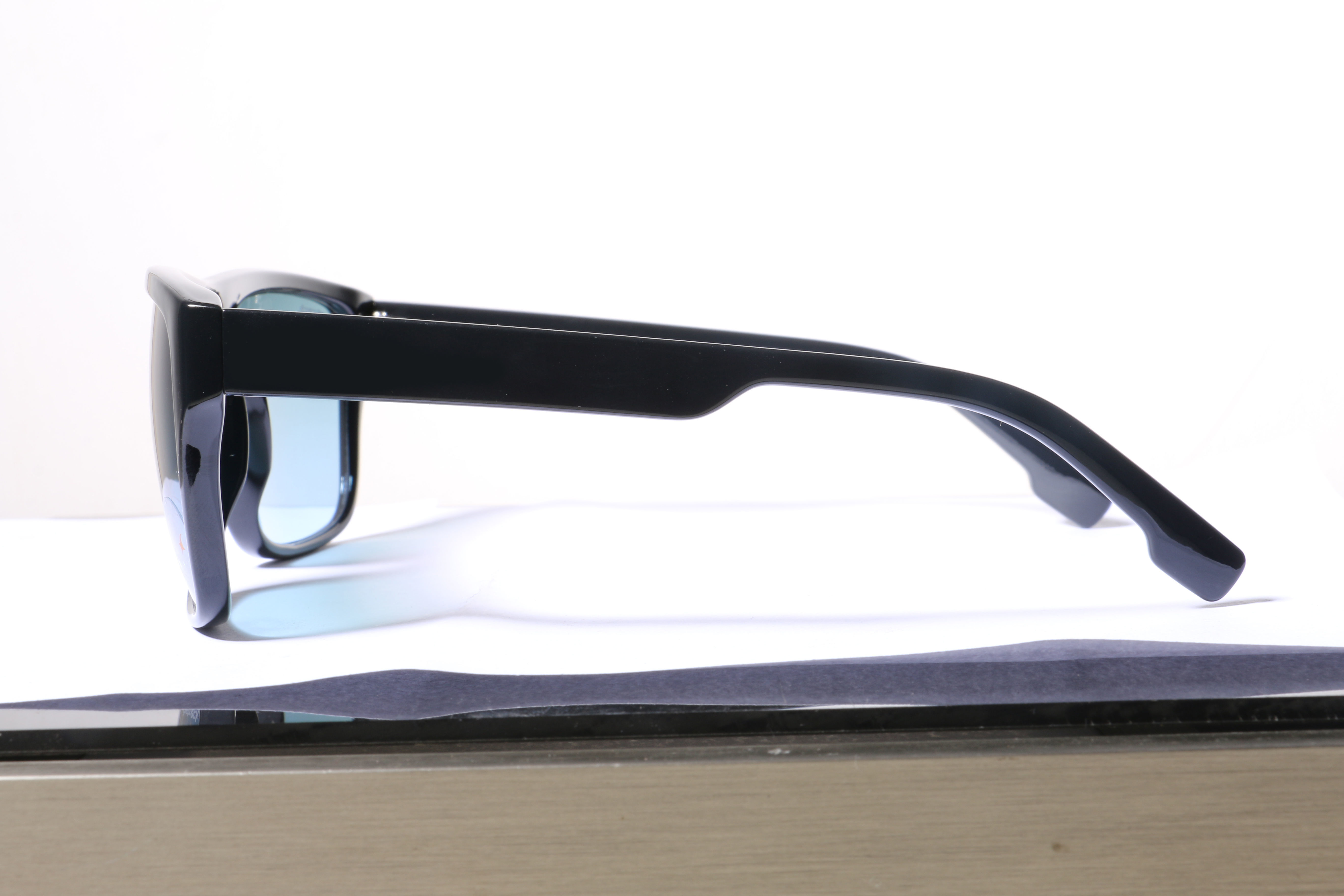 Eyeglasses for Men and Women 3D print model_6