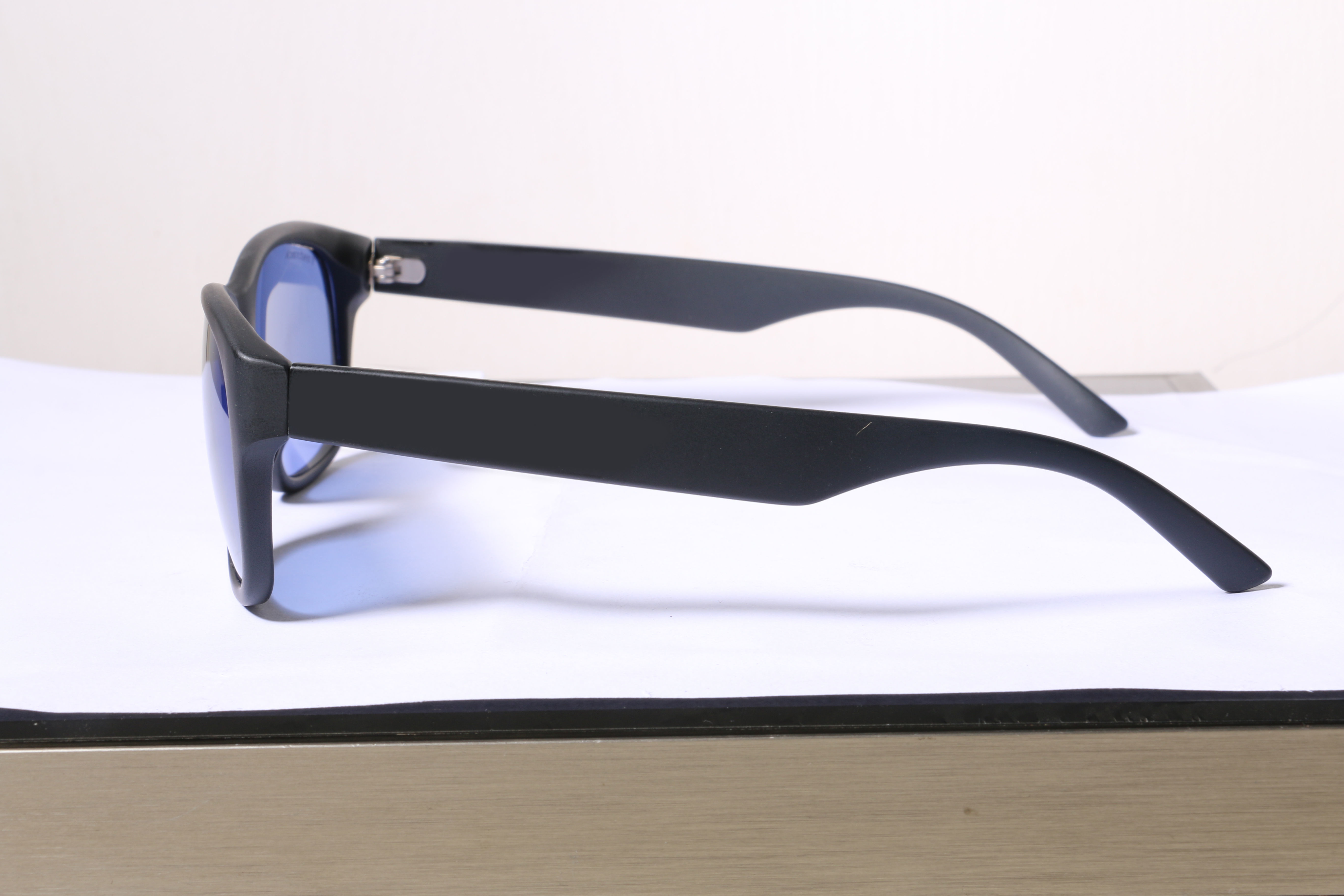 Eyeglasses for Men and Women 3D print model_11