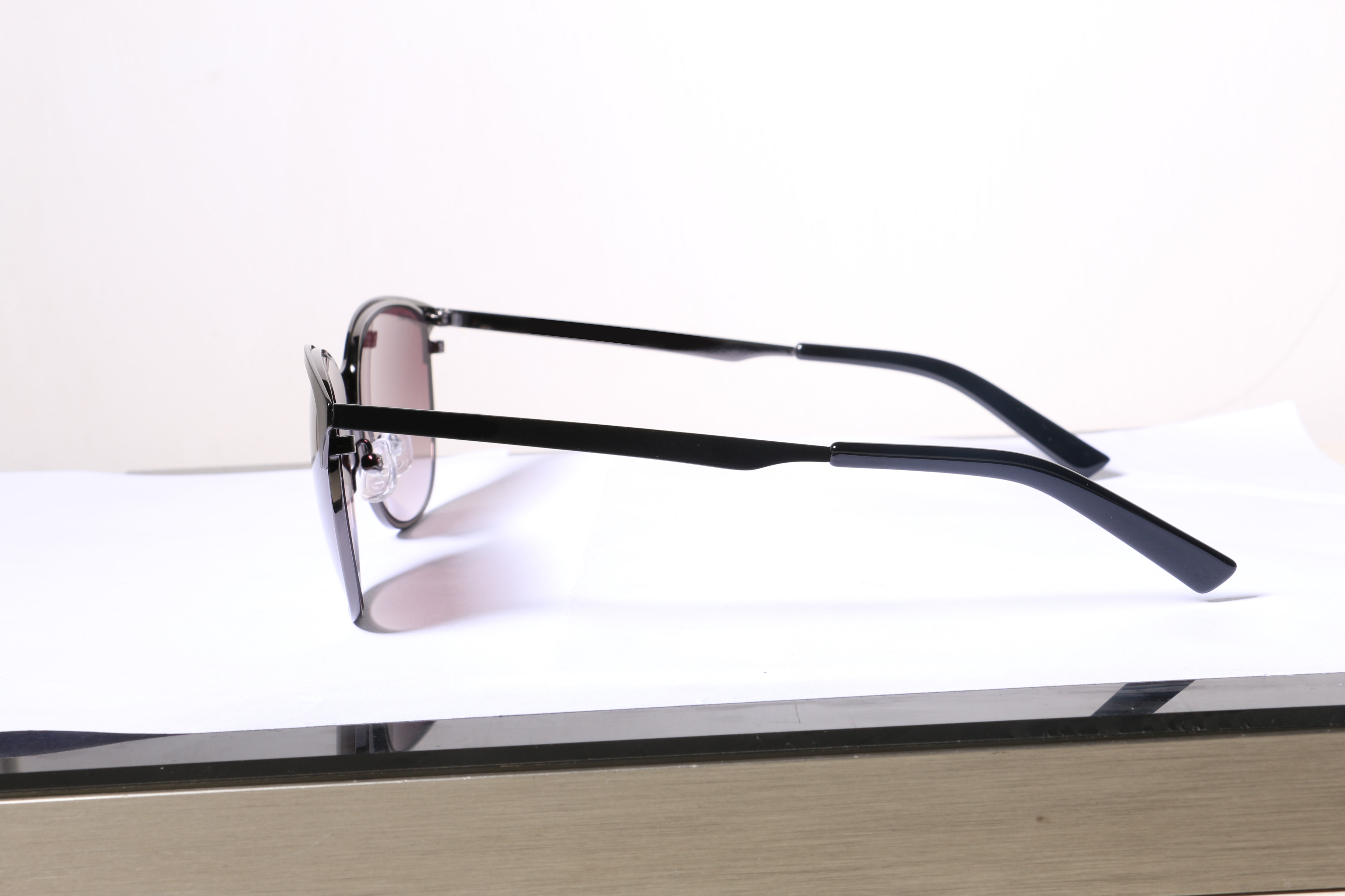 Eyeglasses for Men and Women 3D print model_11