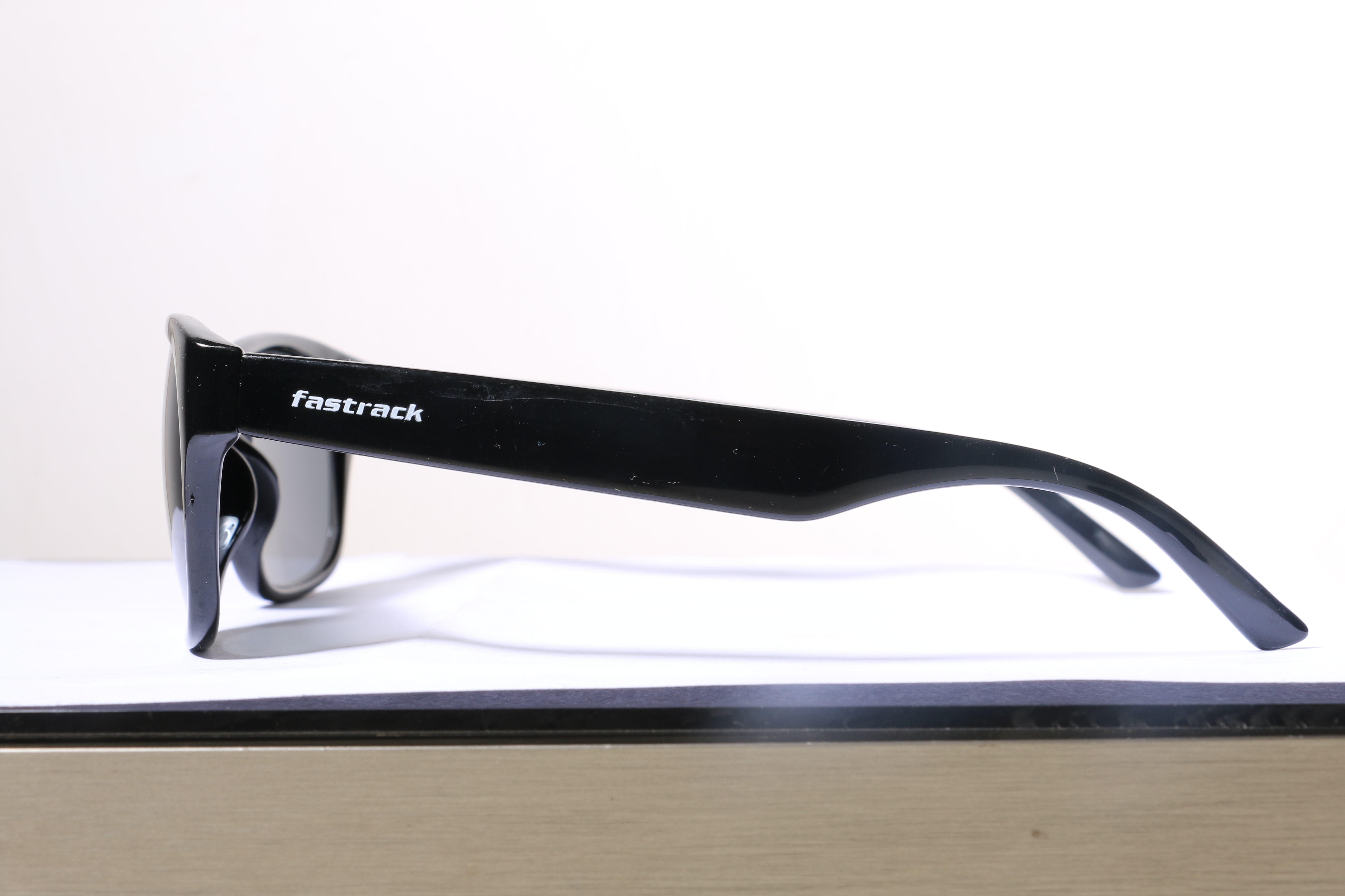 Eyeglasses for Men and Women 3D print model_10