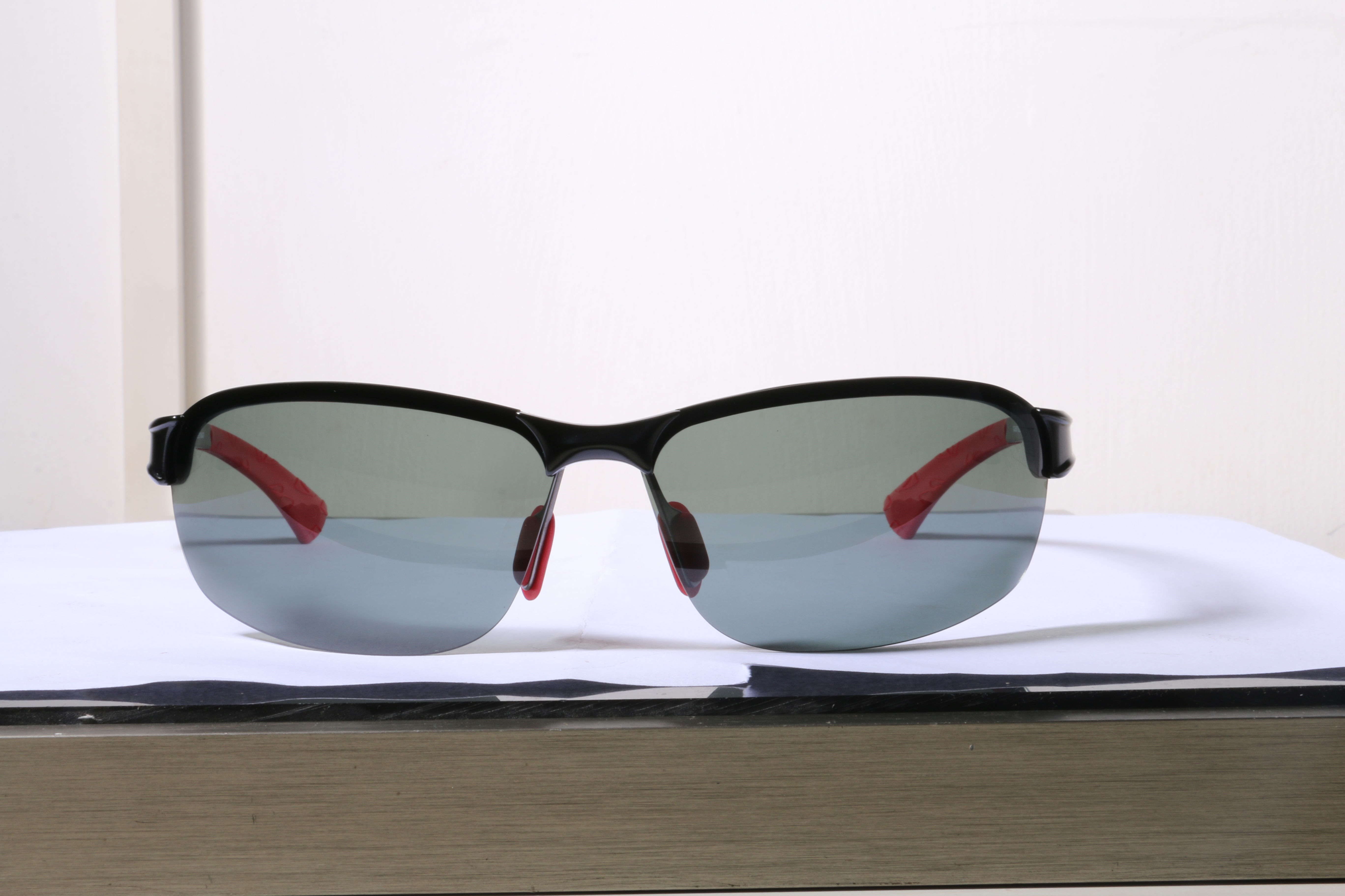 Eyeglasses for Men and Women 3D print model_13