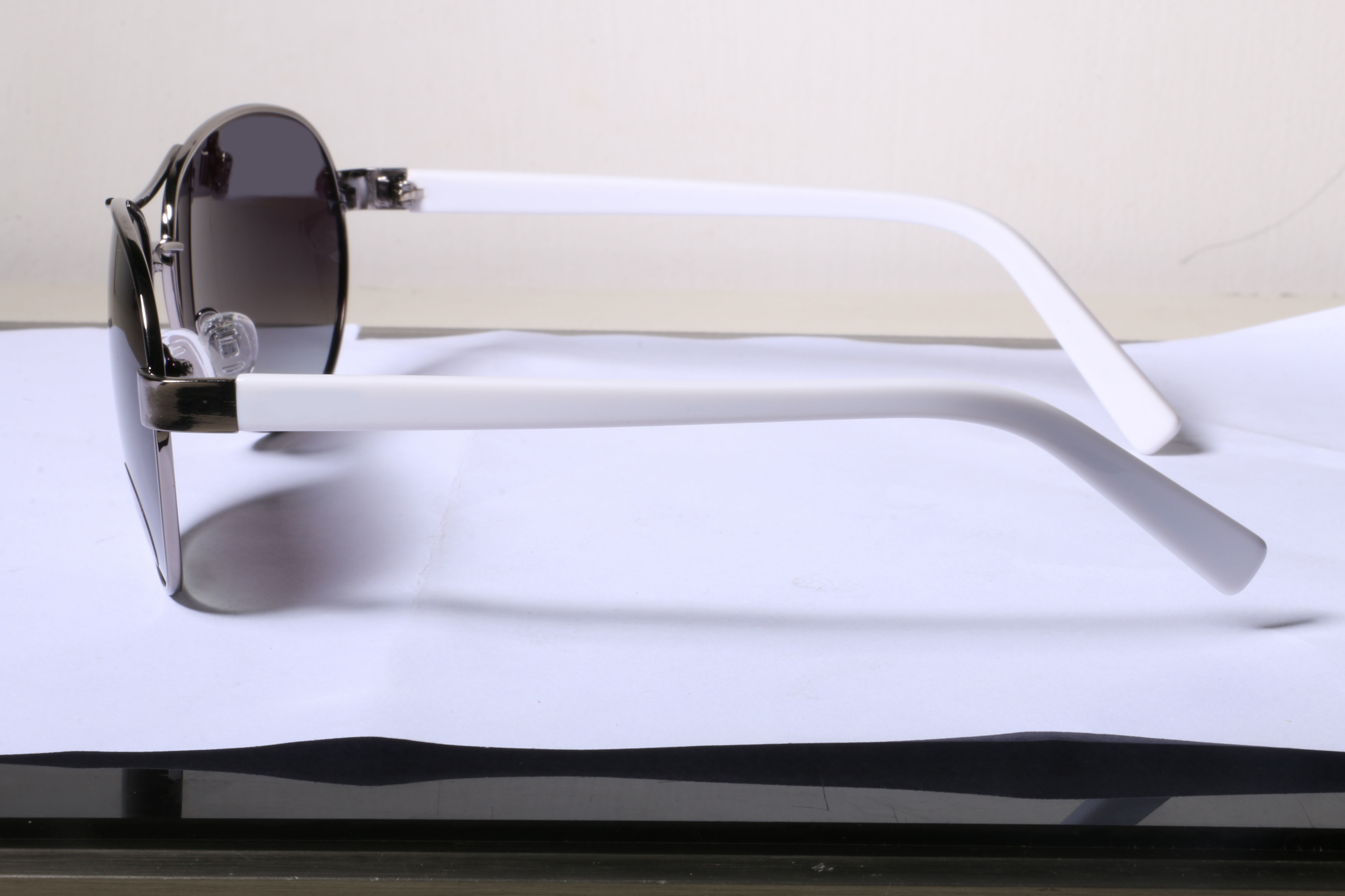 Eyeglasses for Men and Women 3D print model_11