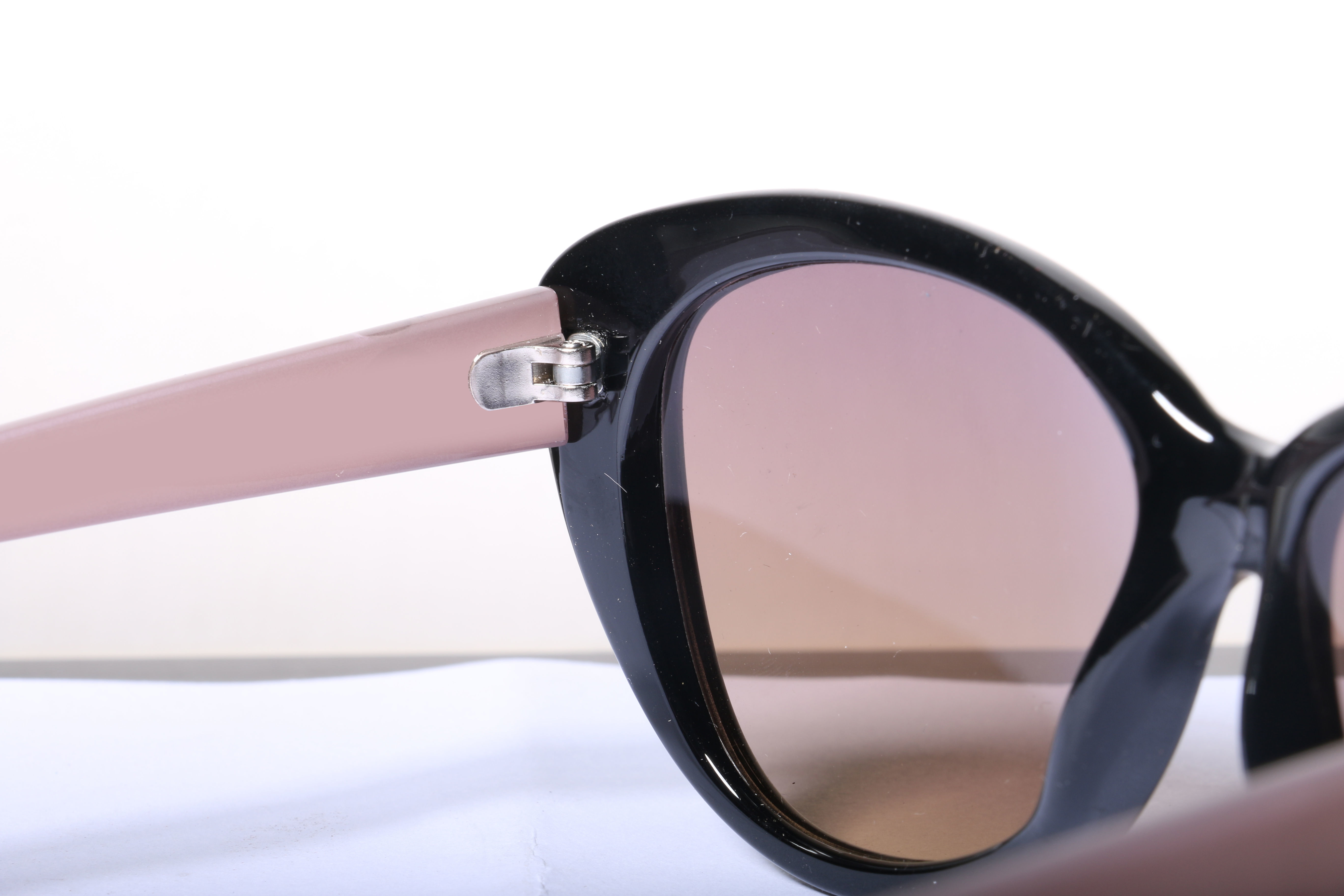 Eyeglasses for Men and Women 3D print model_21