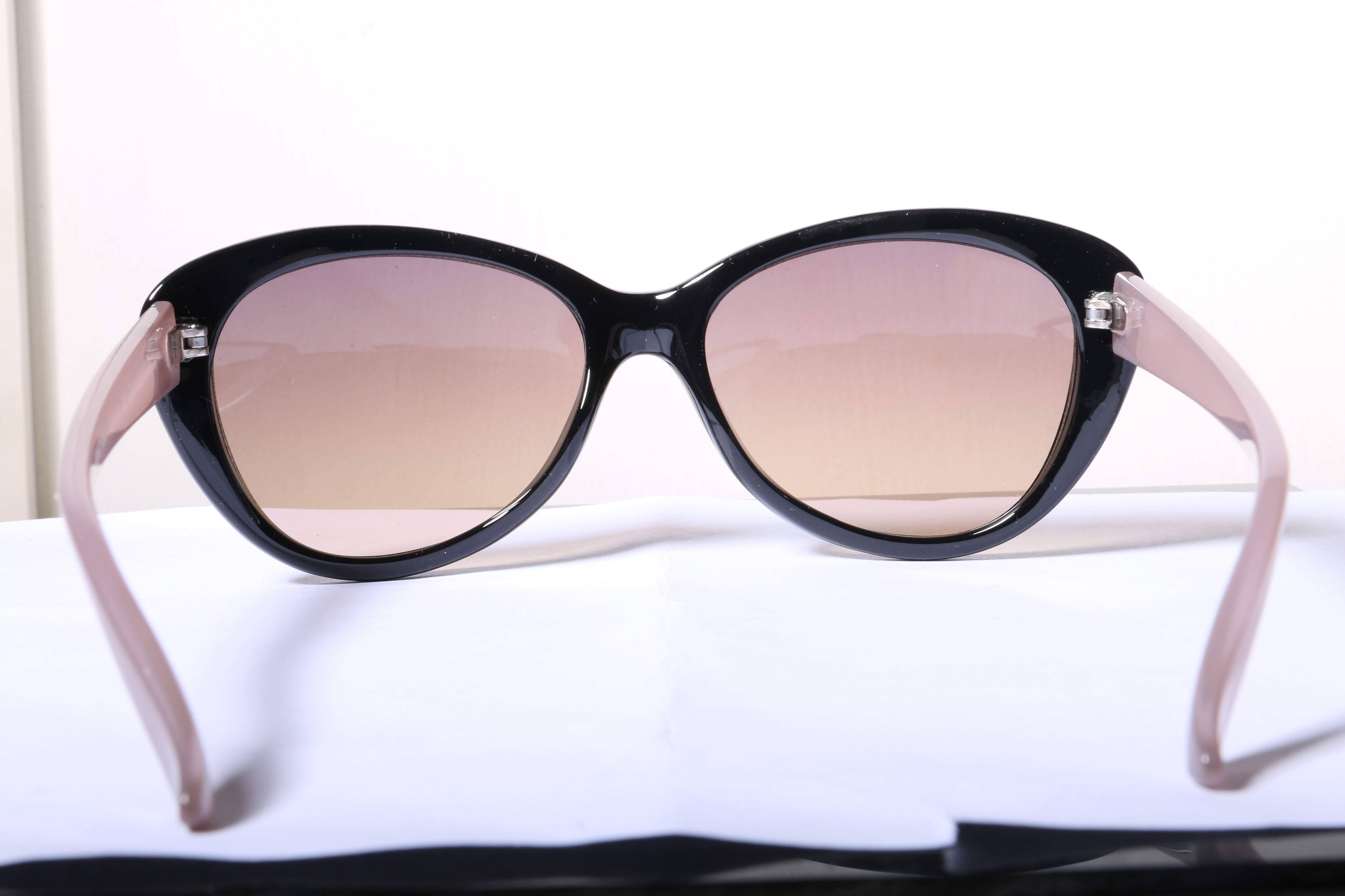 Eyeglasses for Men and Women 3D print model_20