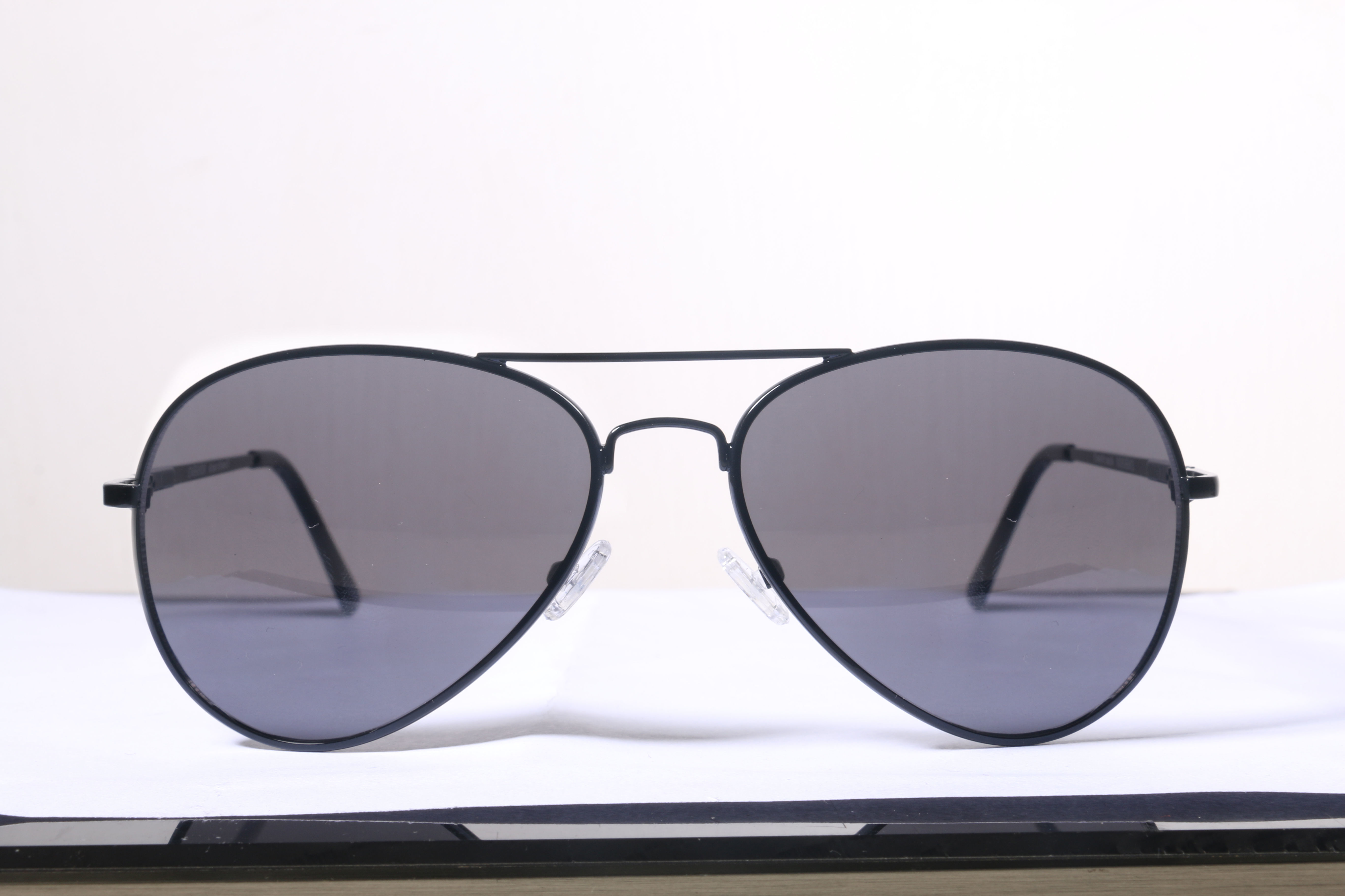 Eyeglasses for Men and Women 3D print model_10