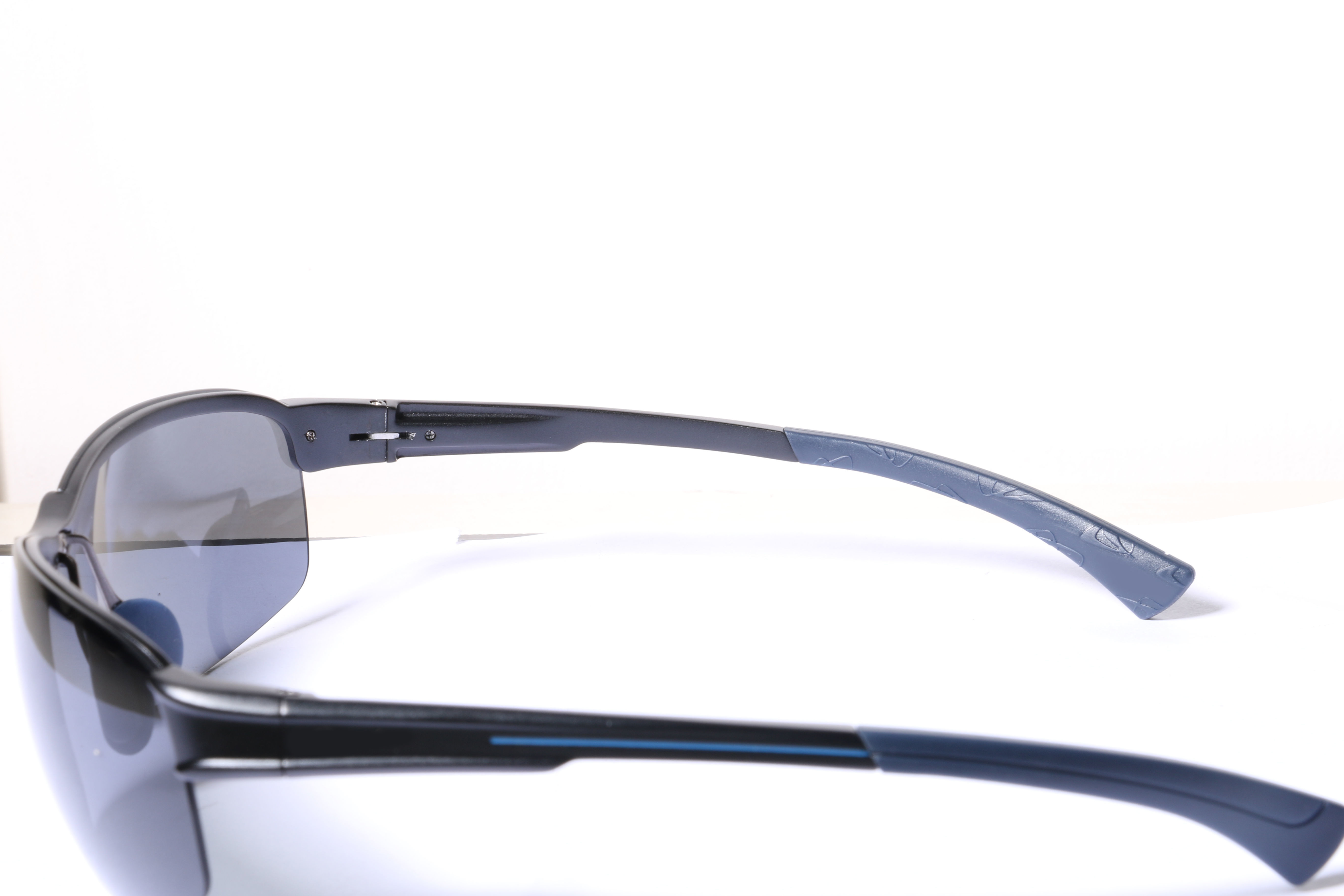 Eyeglasses for Men and Women 3D print model_9