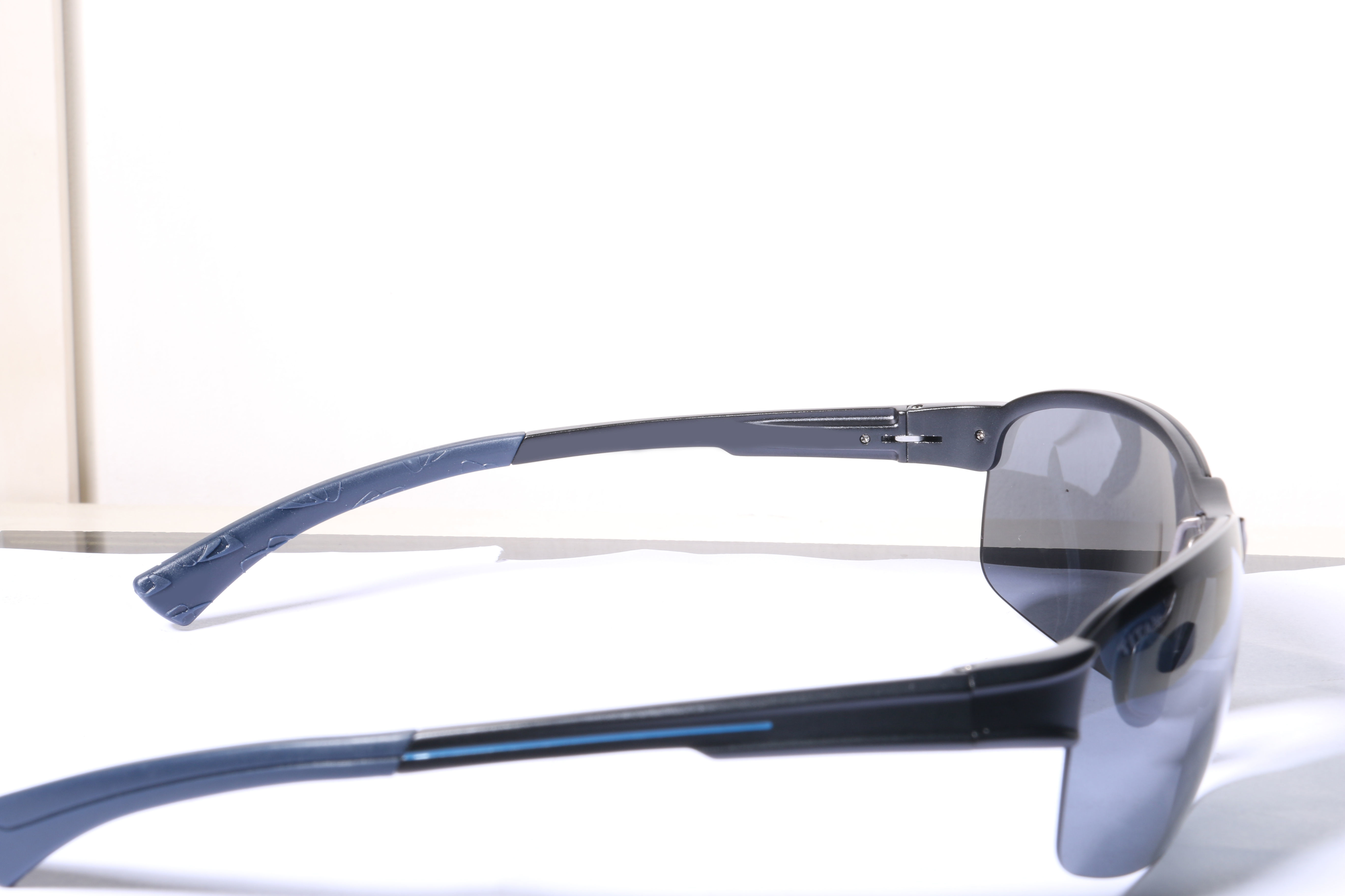 Eyeglasses for Men and Women 3D print model_13