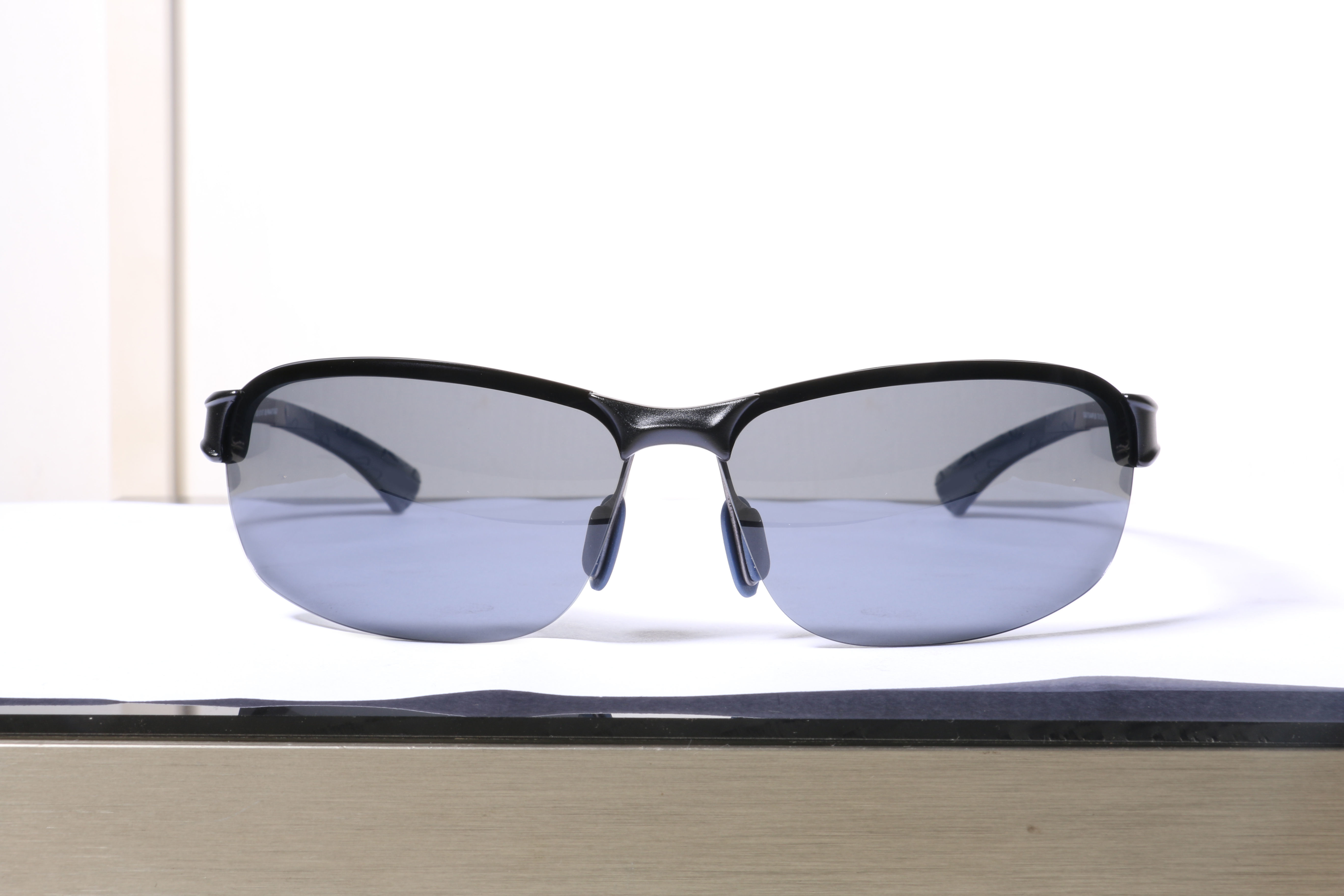 Eyeglasses for Men and Women 3D print model_16