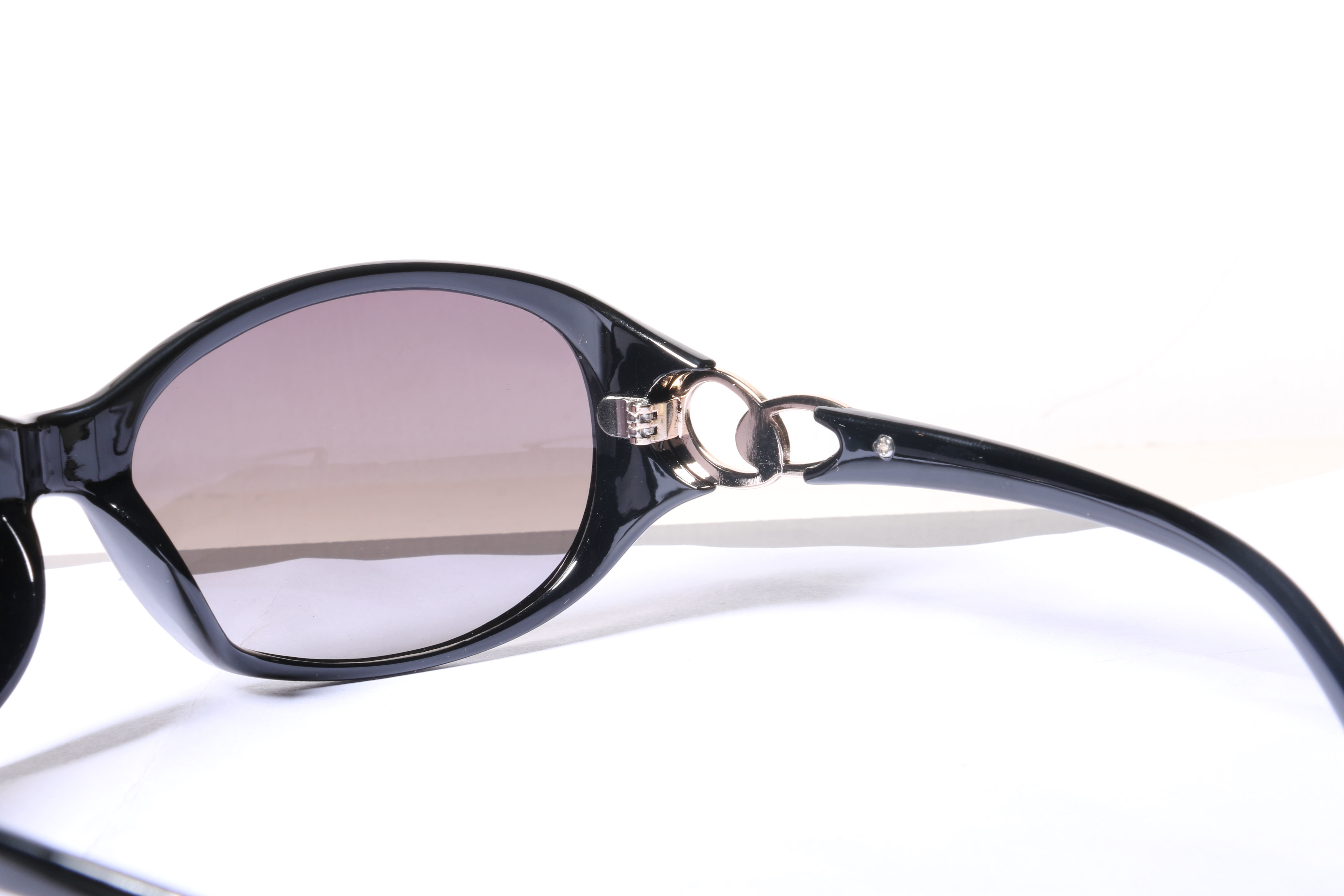 Eyeglasses for Men and Women 3D print model_17