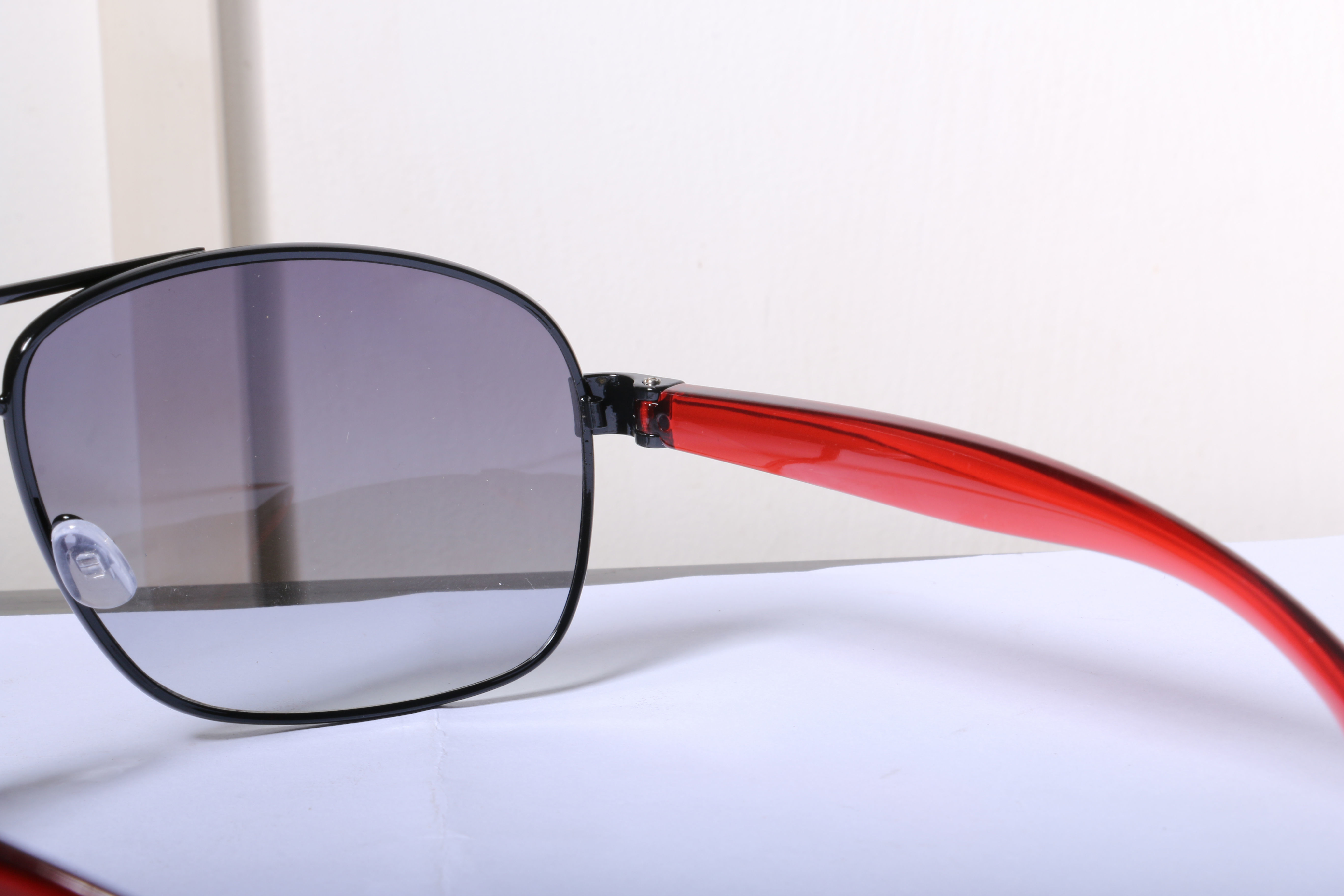 Eyeglasses for Men and Women 3D print model_17