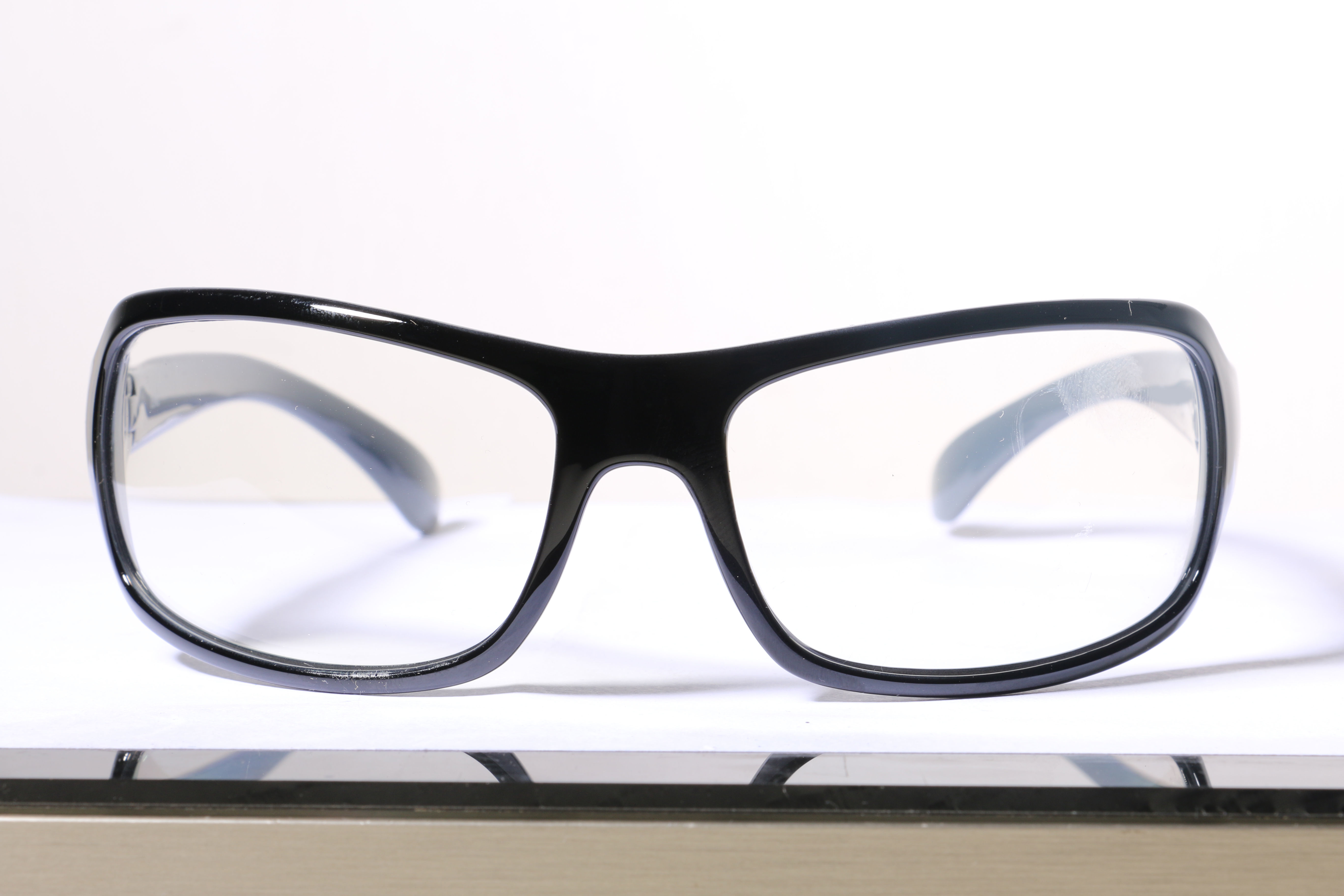 Eyeglasses for Men and Women 3D print model_13